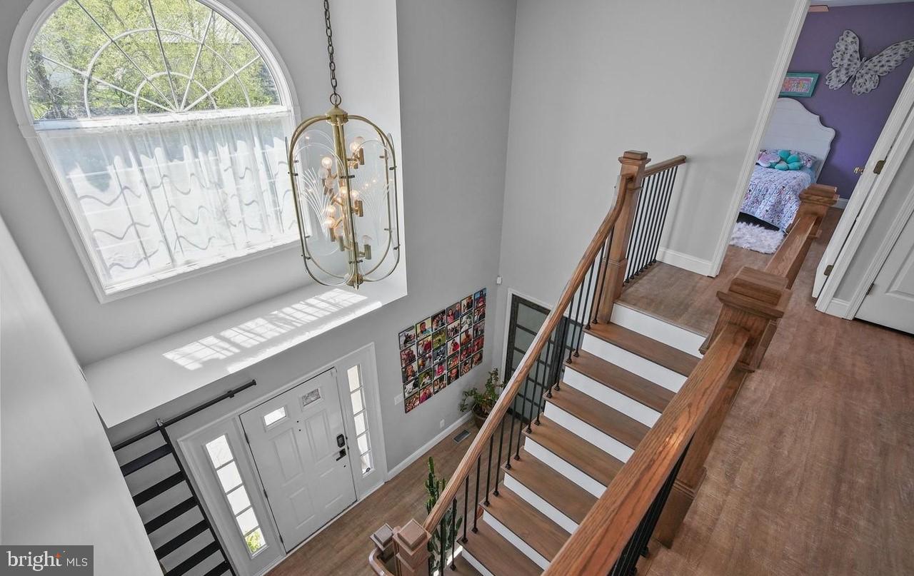 FOX CHASE - Residential
