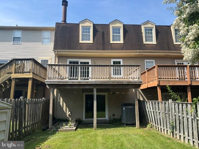 ELIZABETHS LANDING - Residential