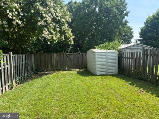 ELIZABETHS LANDING - Residential