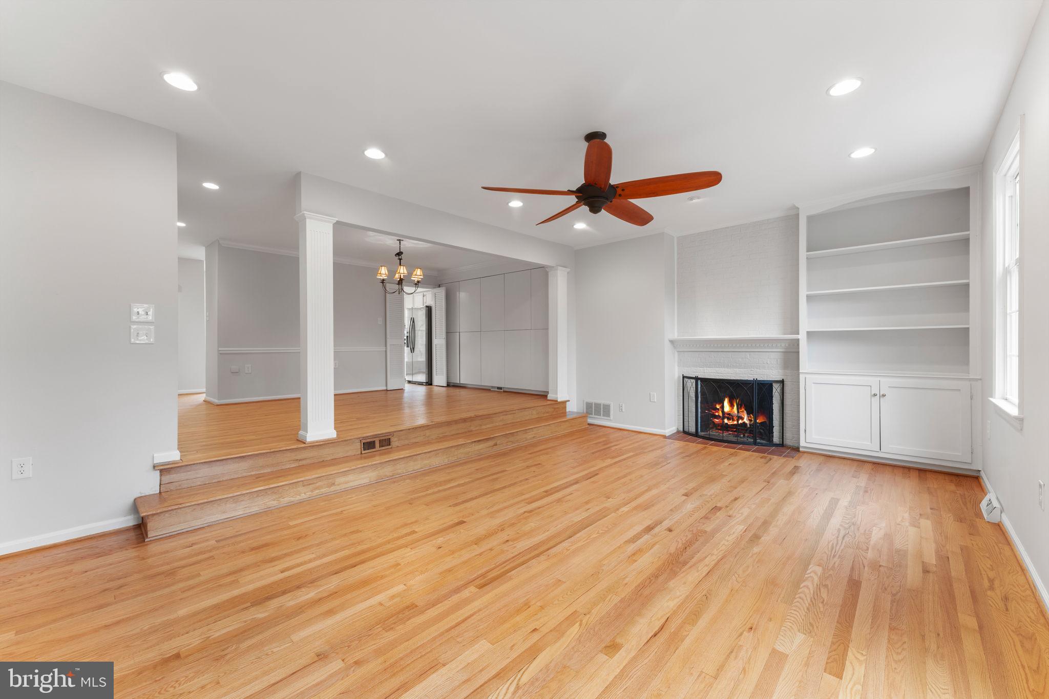 EXETER SQUARE - Residential