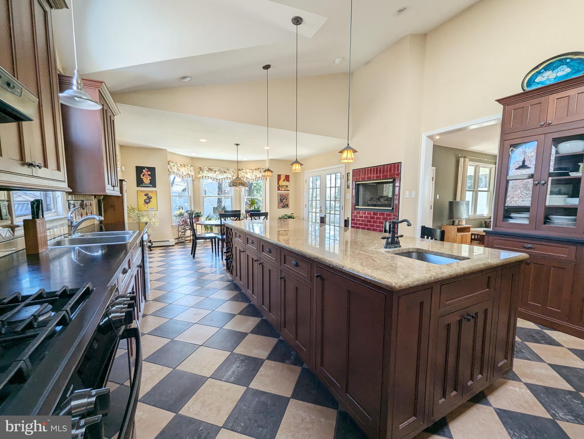 DOYLESTOWN BORO - Residential