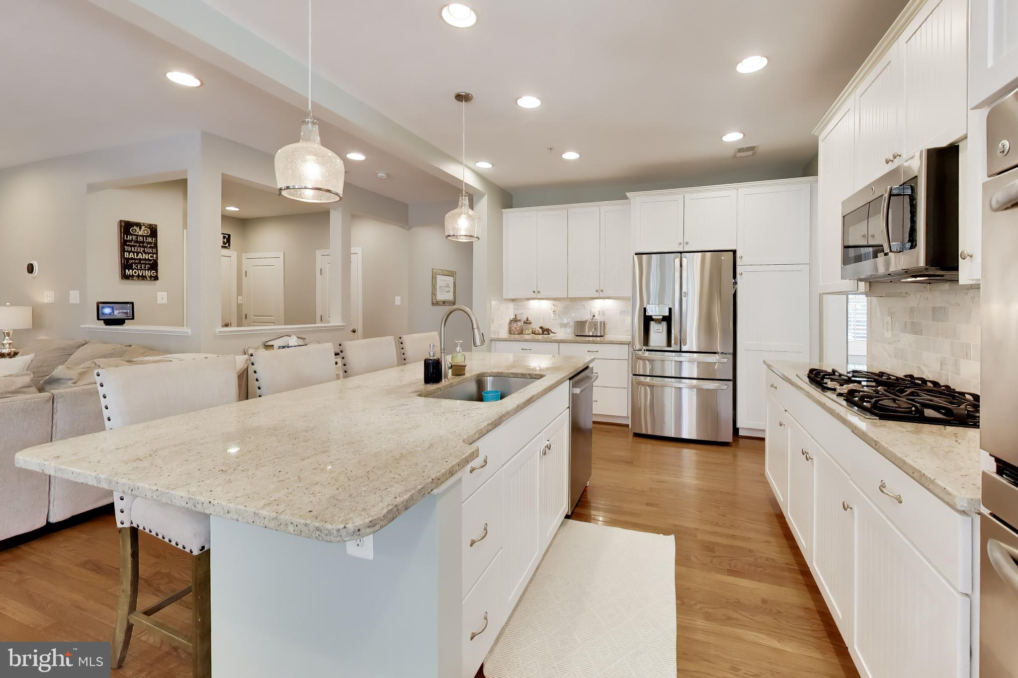 TRITON WOODS - Residential