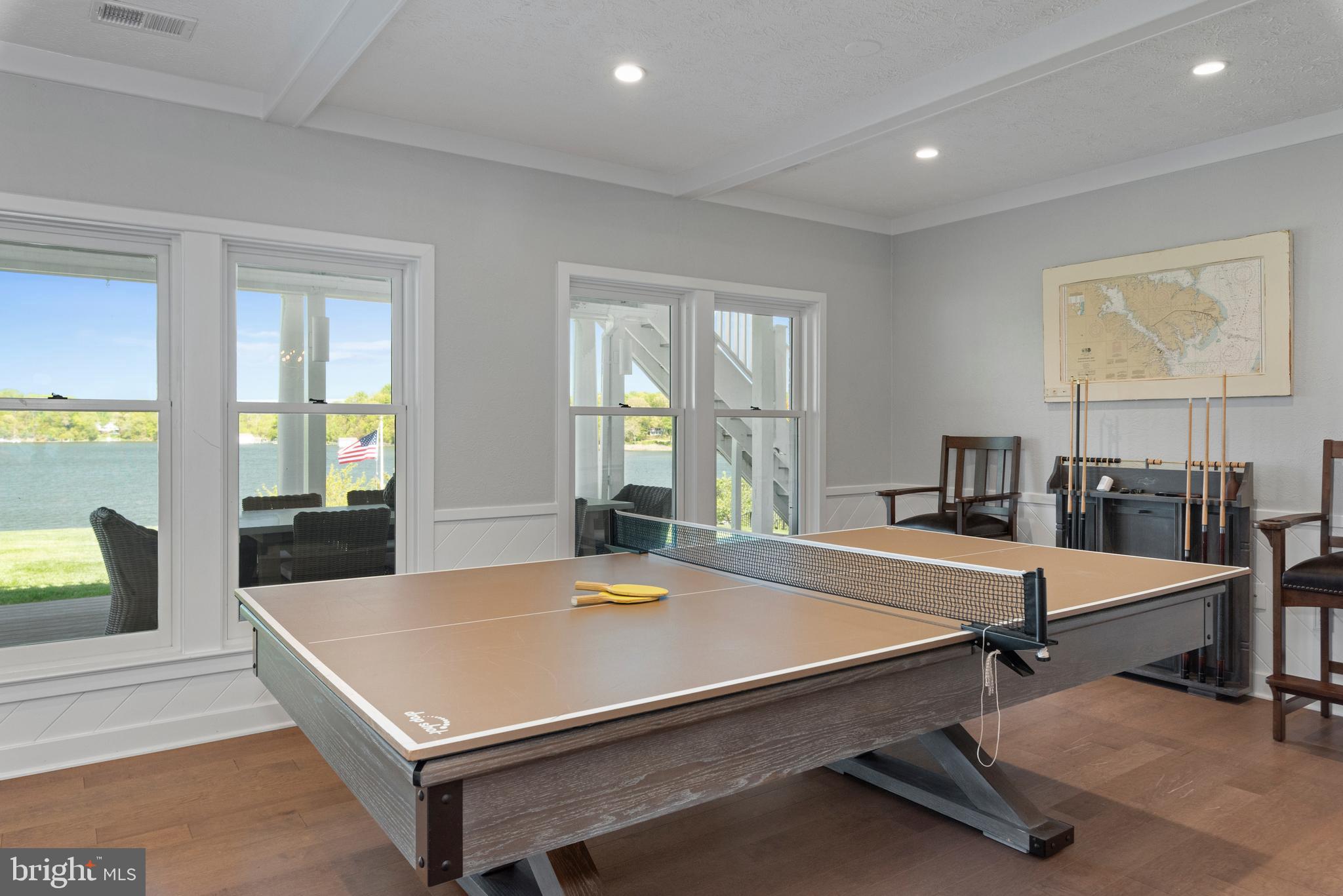 THE DOWNS - Residential