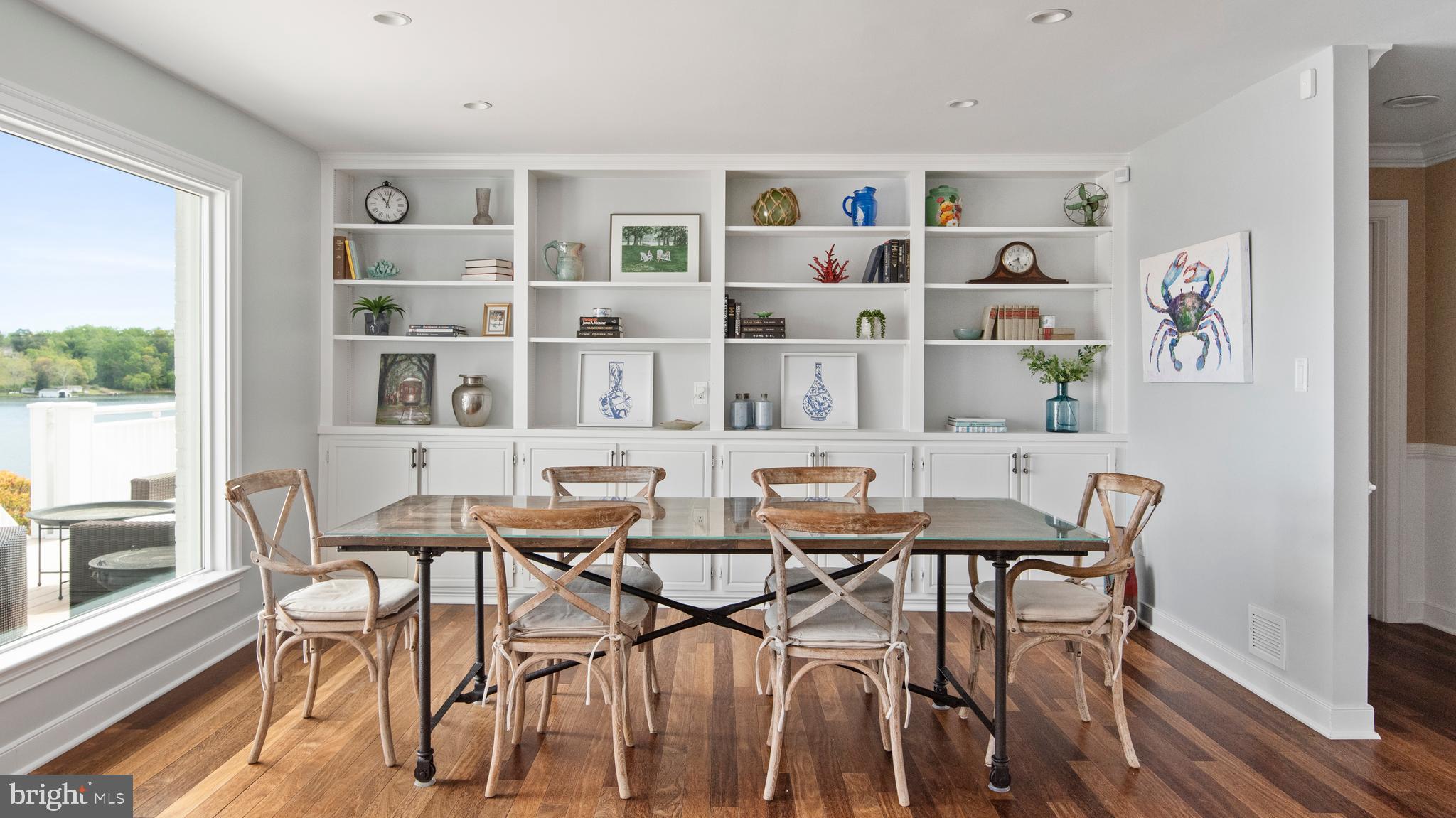 THE DOWNS - Residential