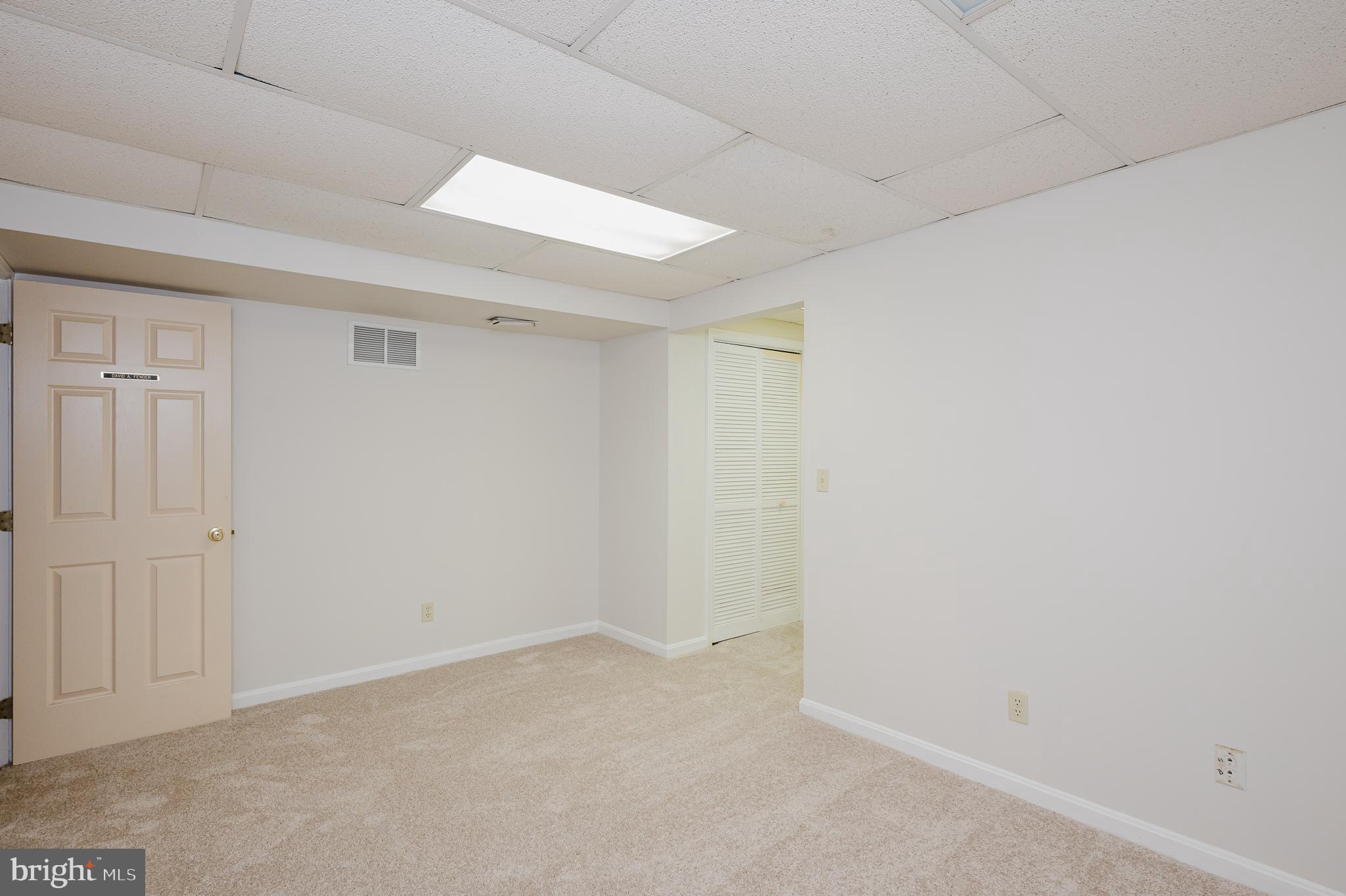 WOODFIELD - Residential