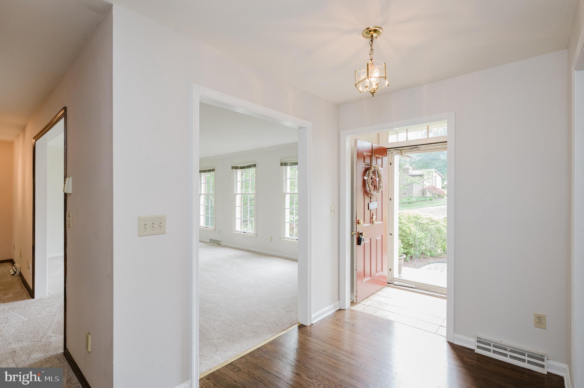 WOODFIELD - Residential
