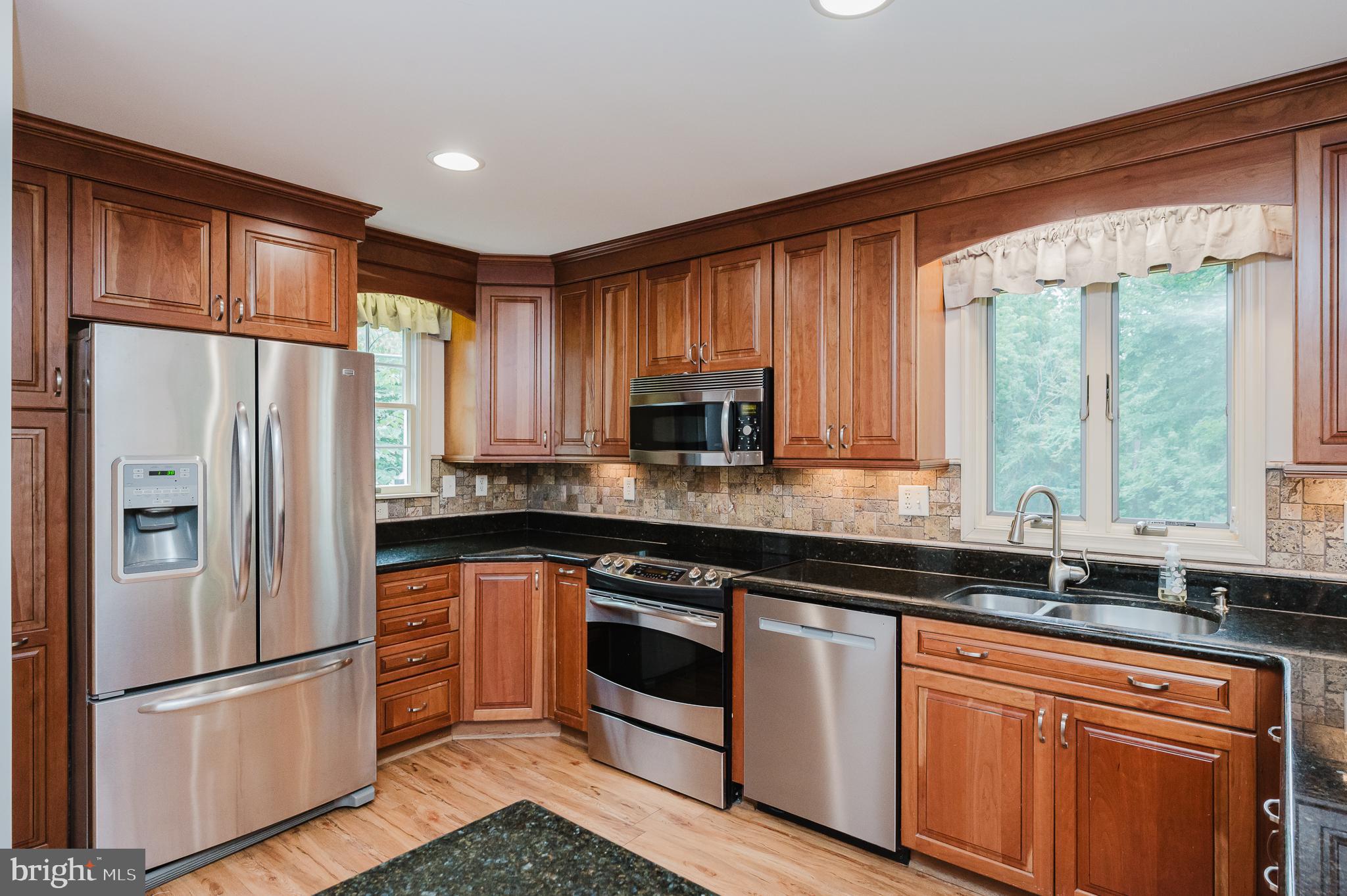 WOODFIELD - Residential