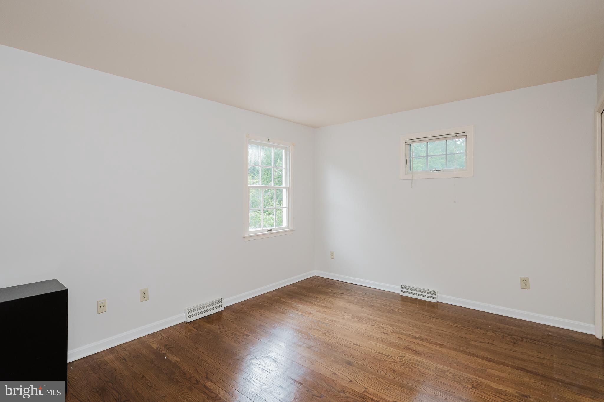 WOODFIELD - Residential