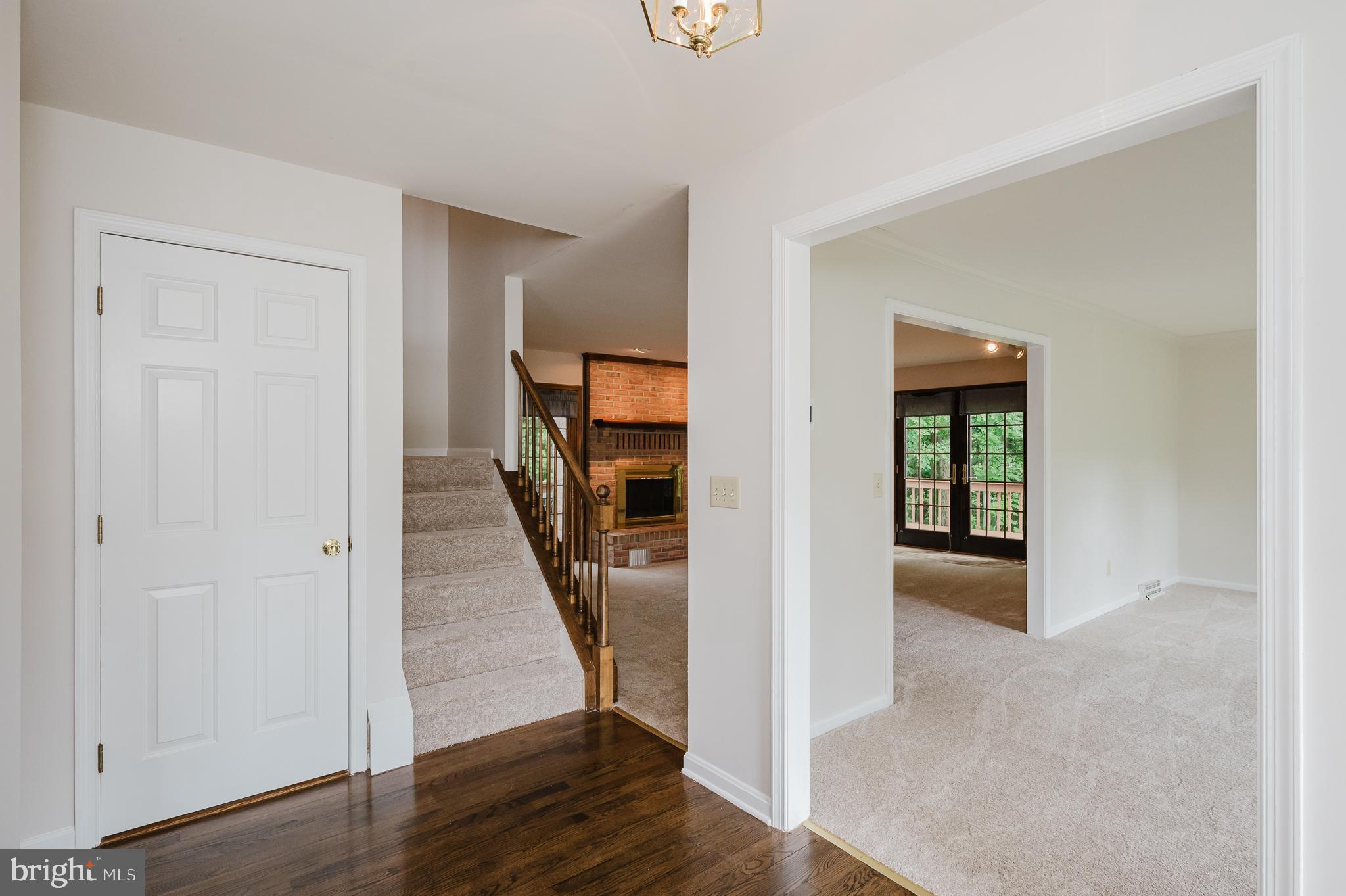 WOODFIELD - Residential