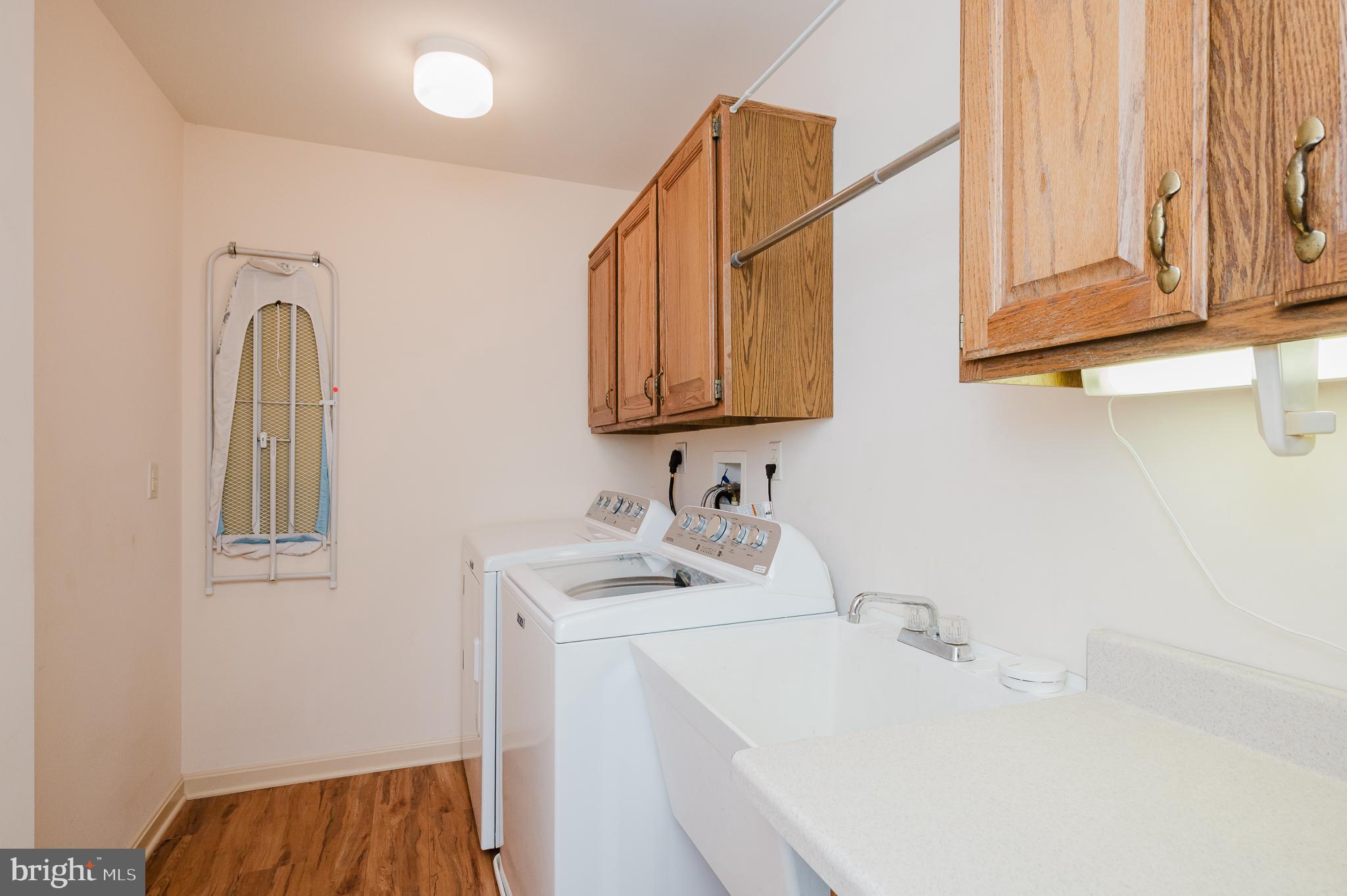 WOODFIELD - Residential
