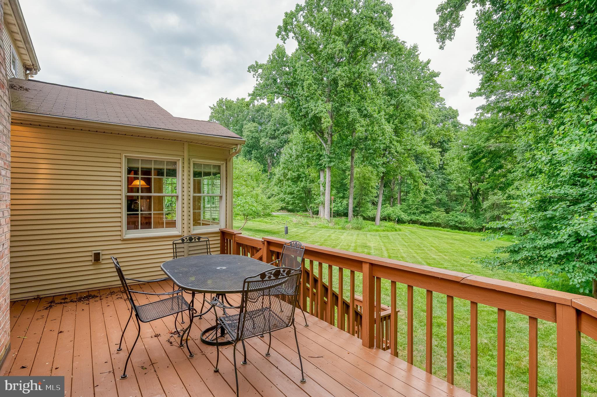 WOODFIELD - Residential