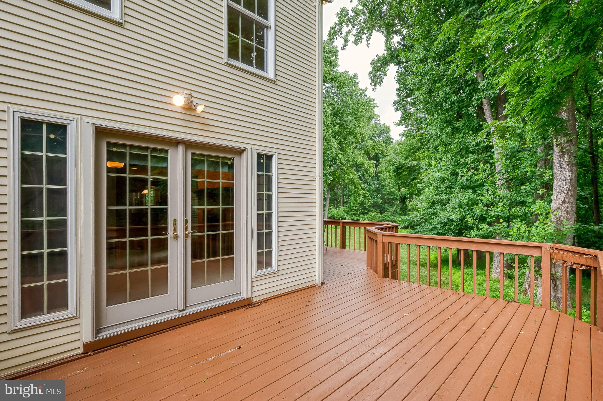 WOODFIELD - Residential