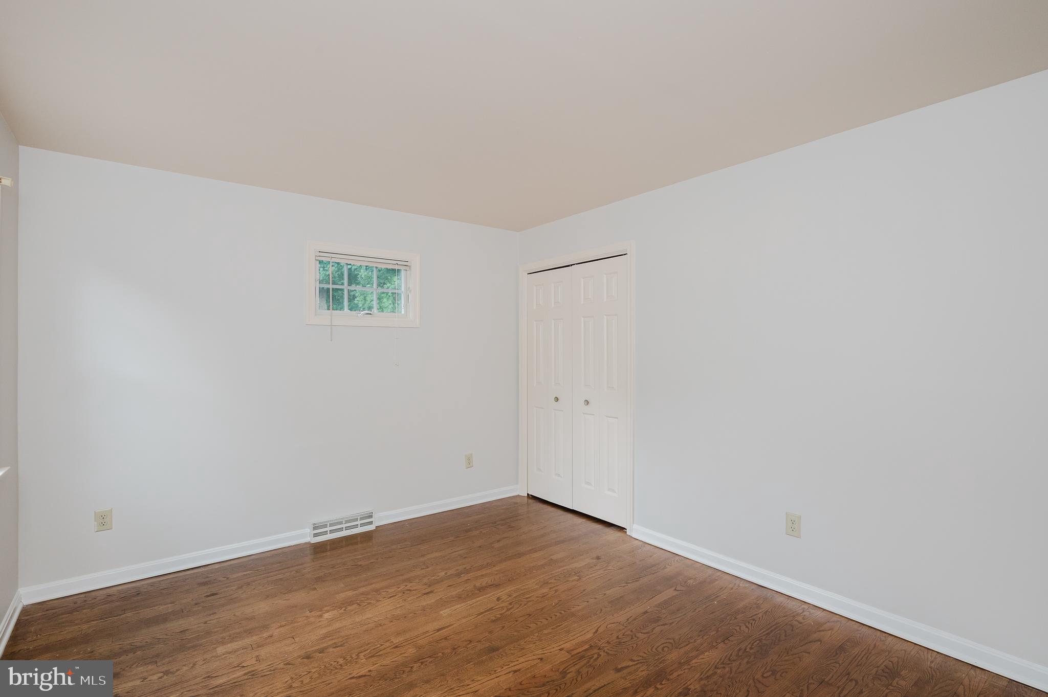 WOODFIELD - Residential