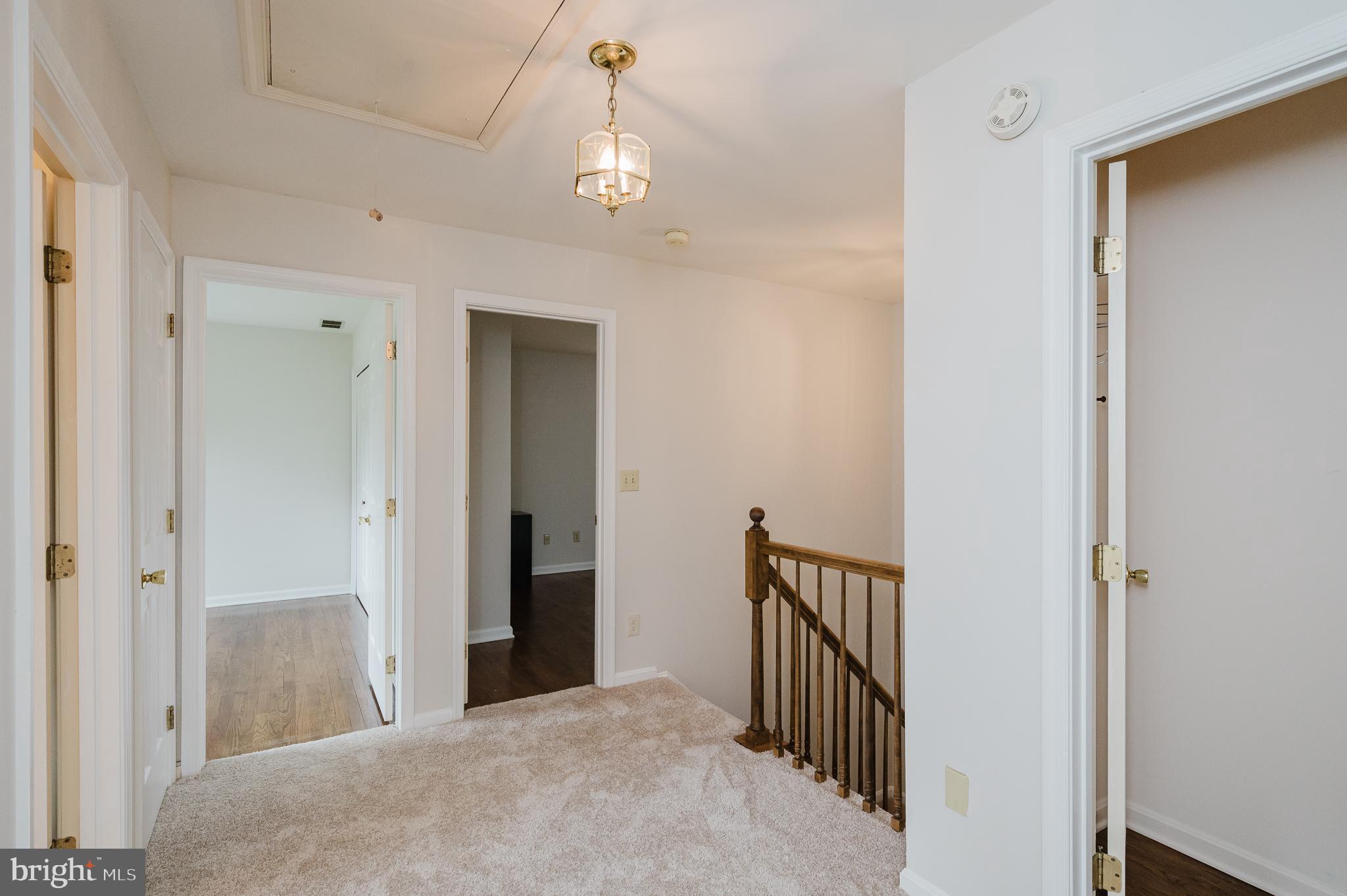 WOODFIELD - Residential