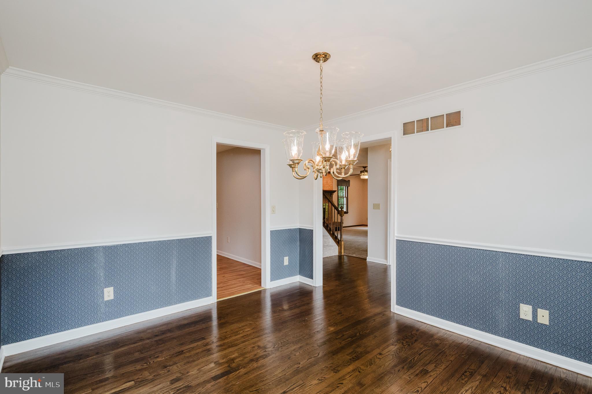 WOODFIELD - Residential