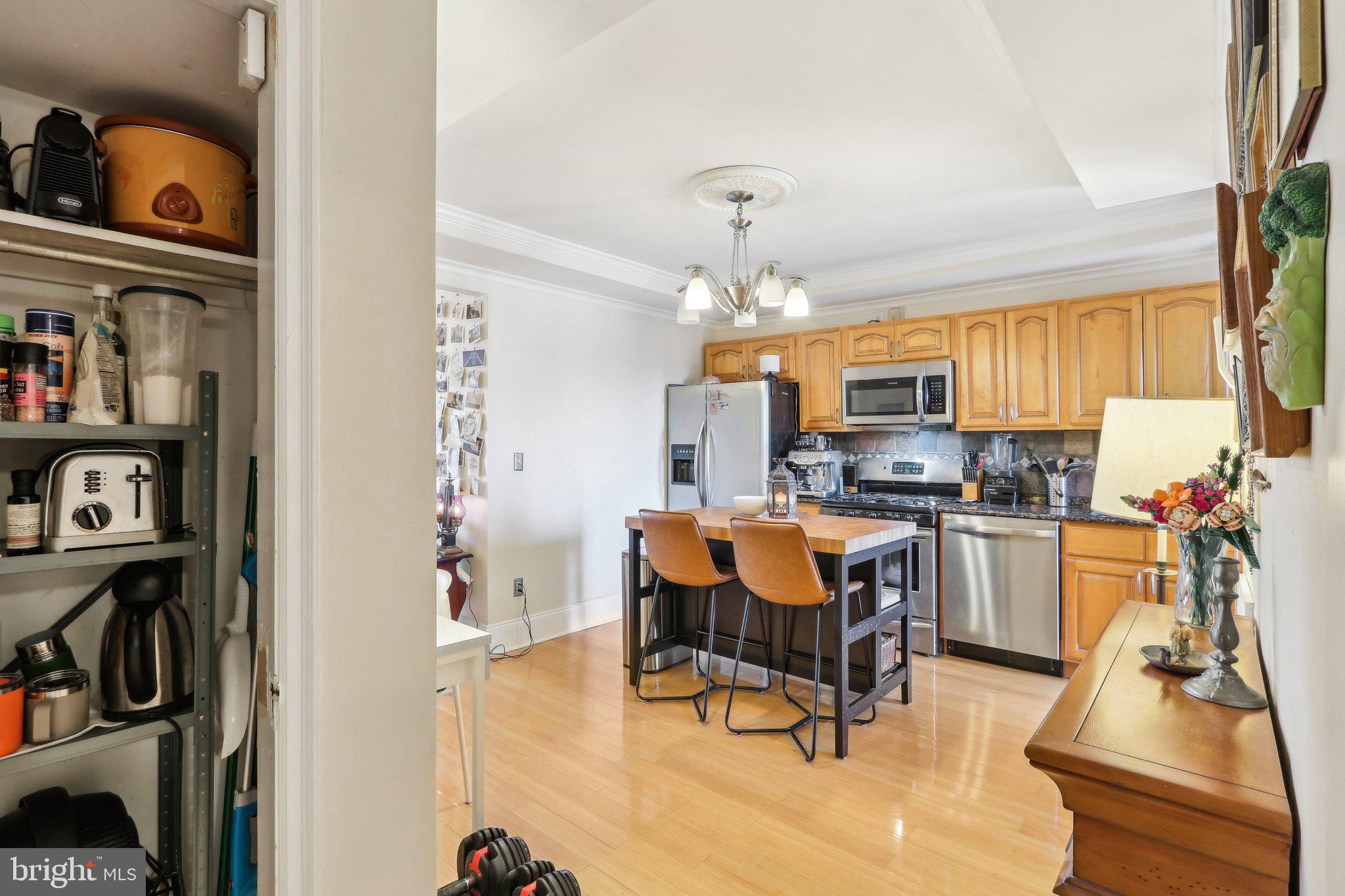 WASHINGTON SQ WEST - Residential