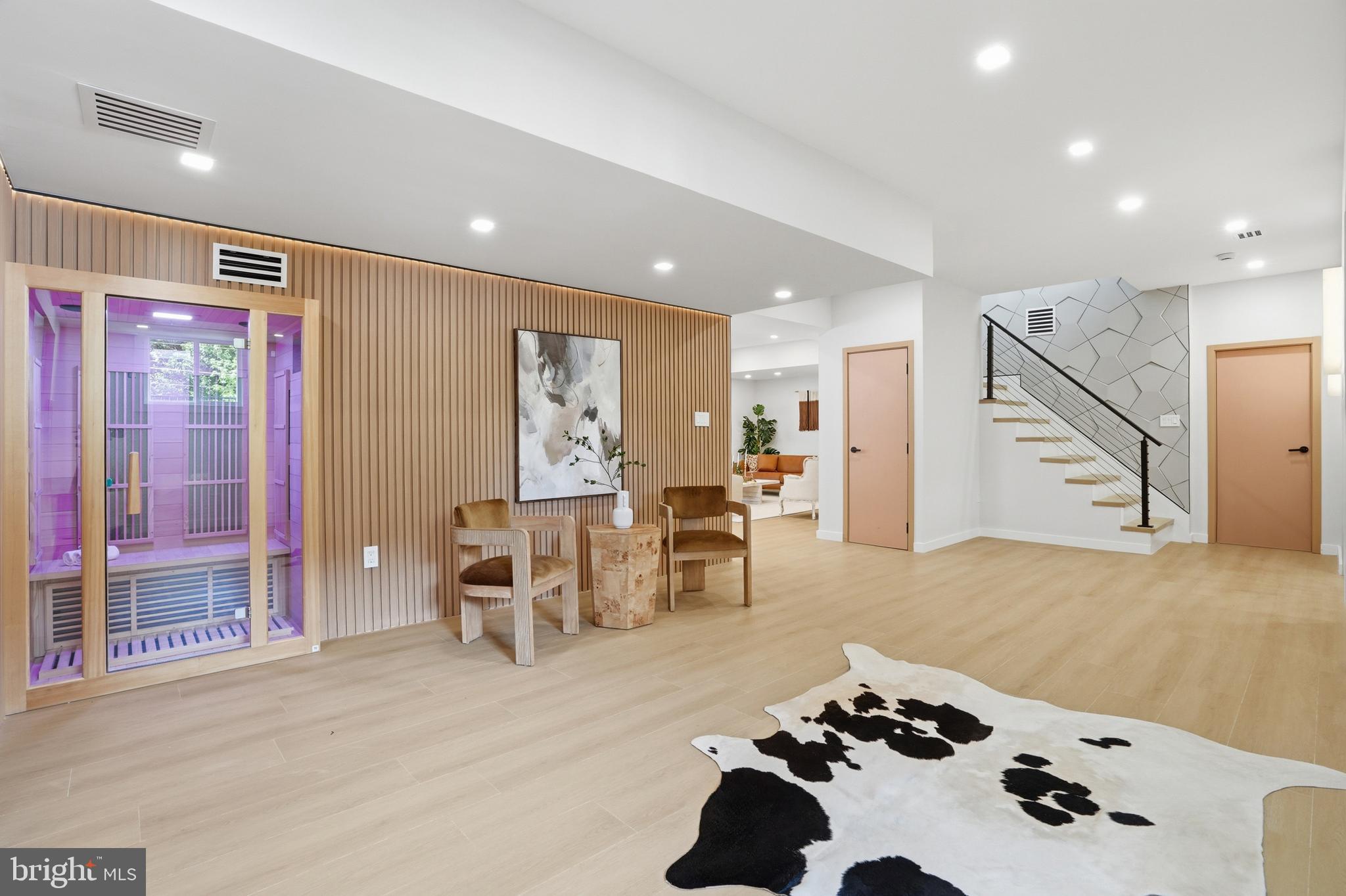 BASIL COURT - Residential