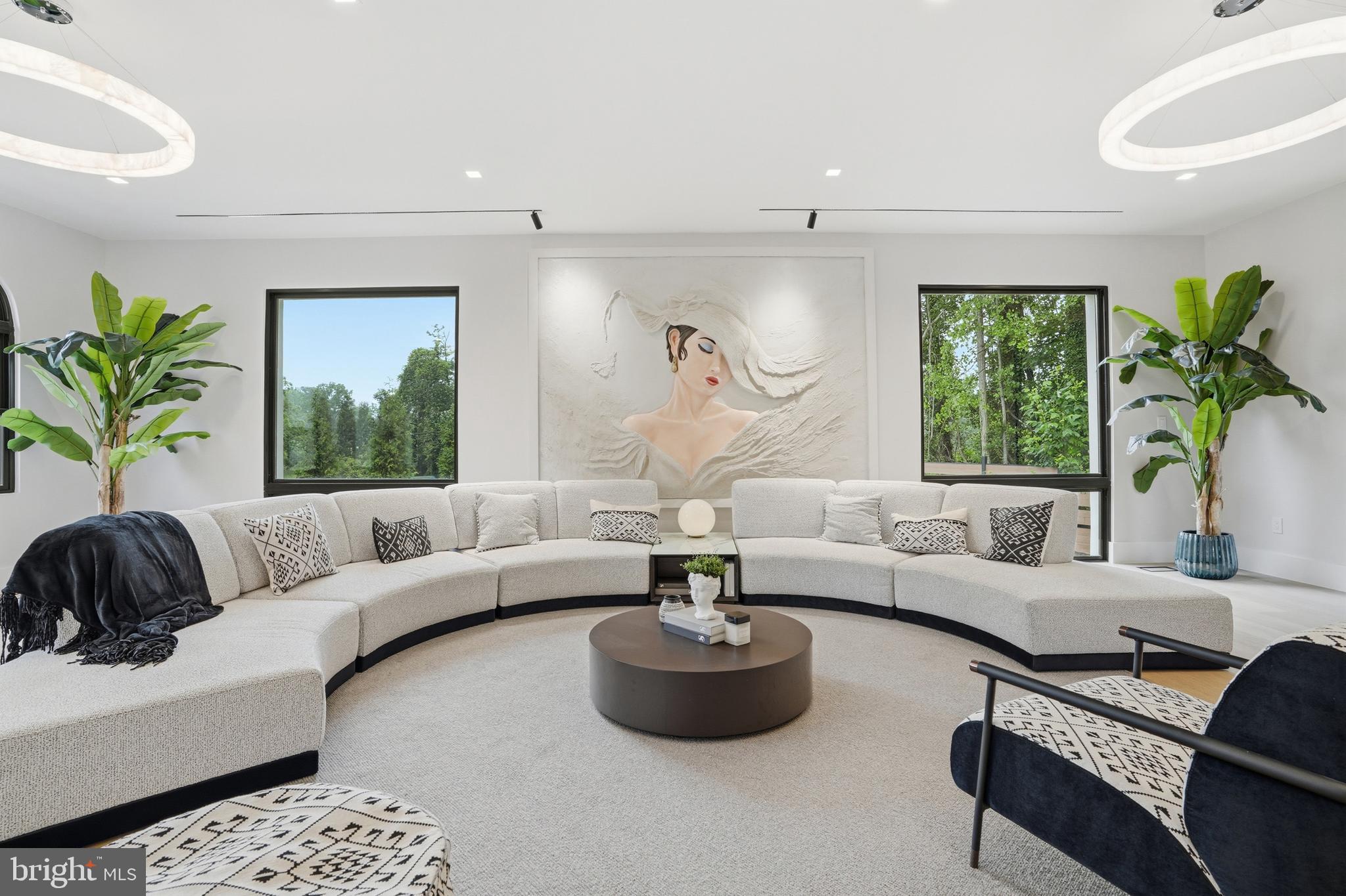 BASIL COURT - Residential