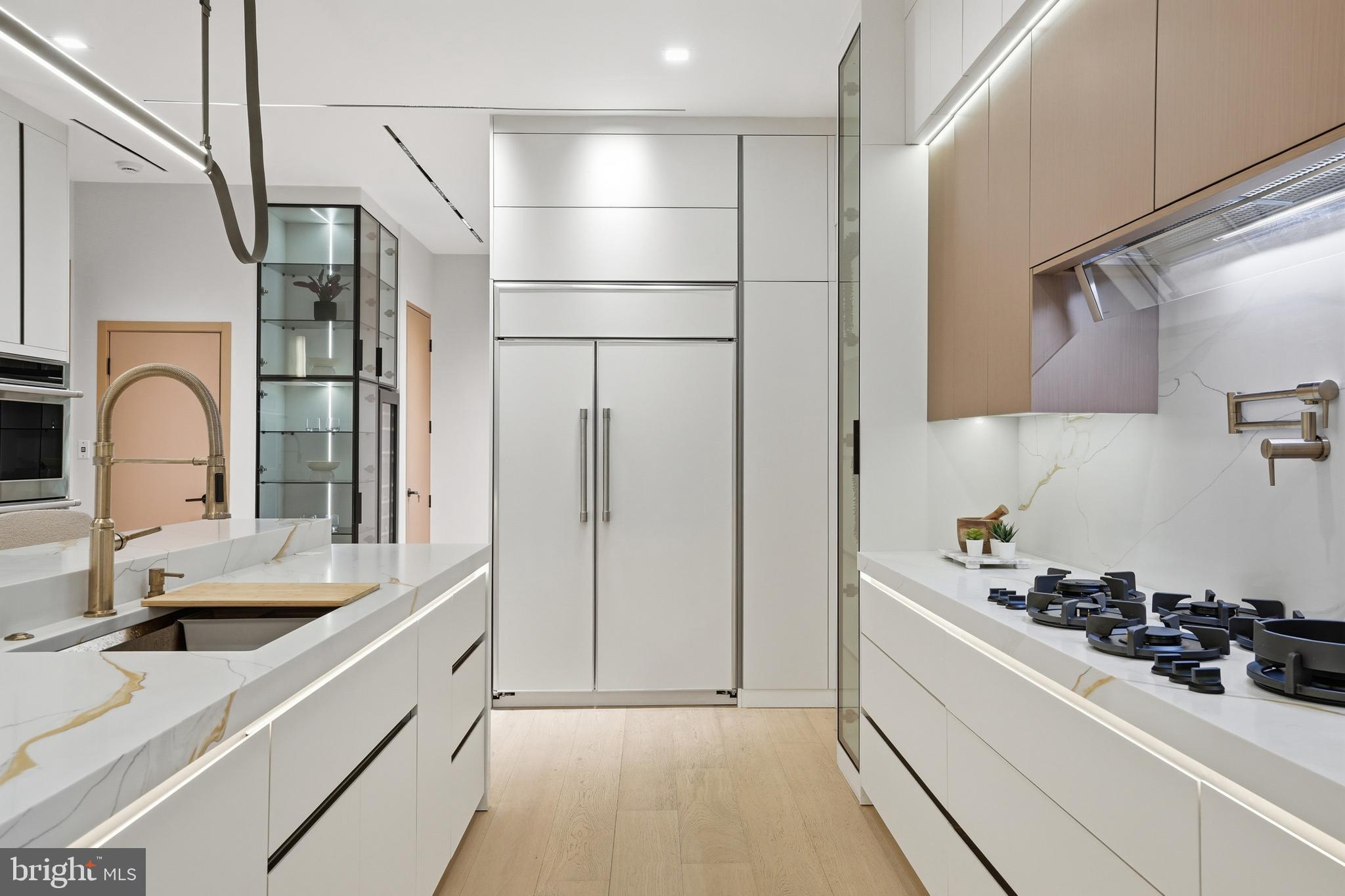 BASIL COURT - Residential