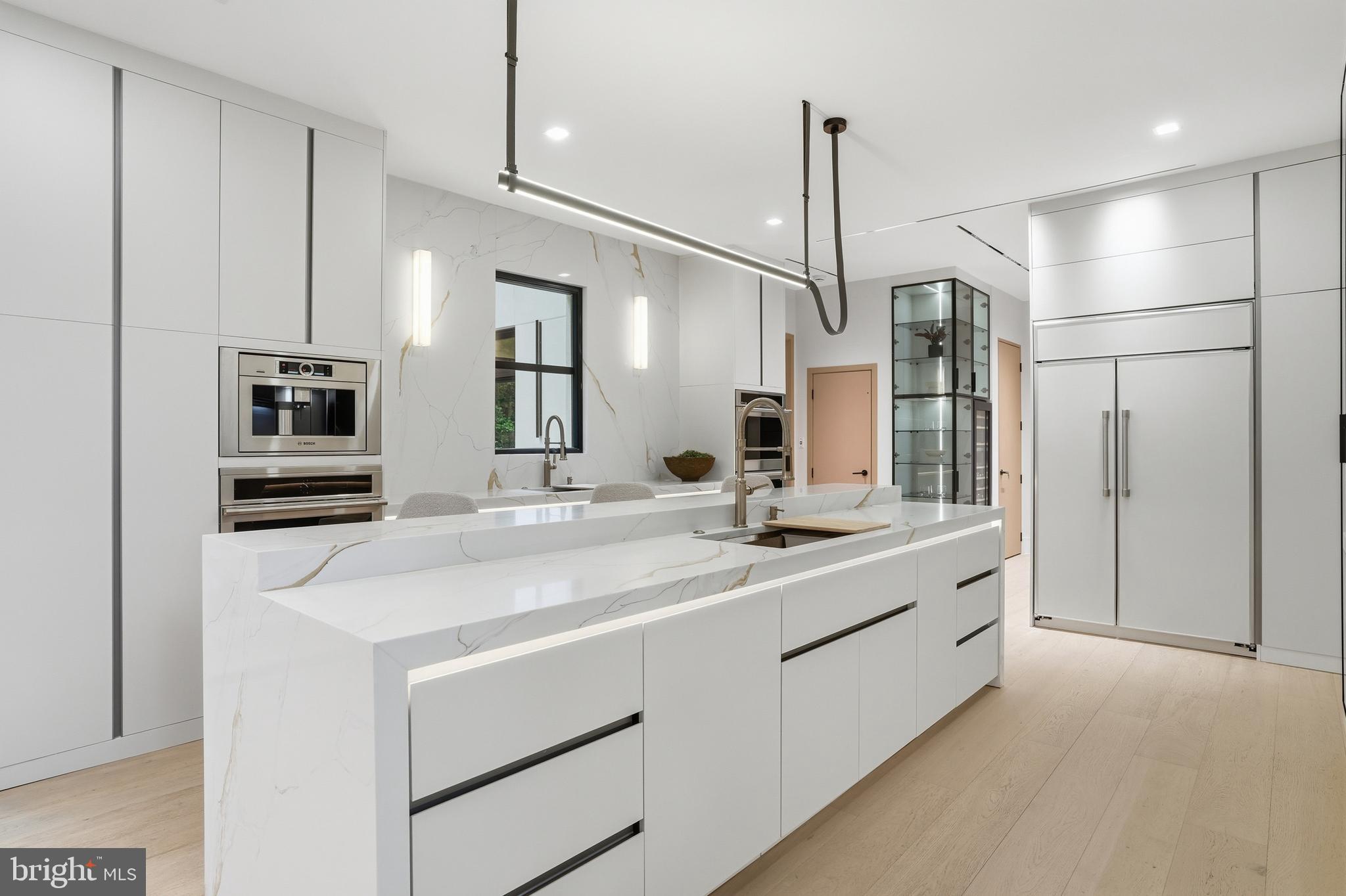 BASIL COURT - Residential