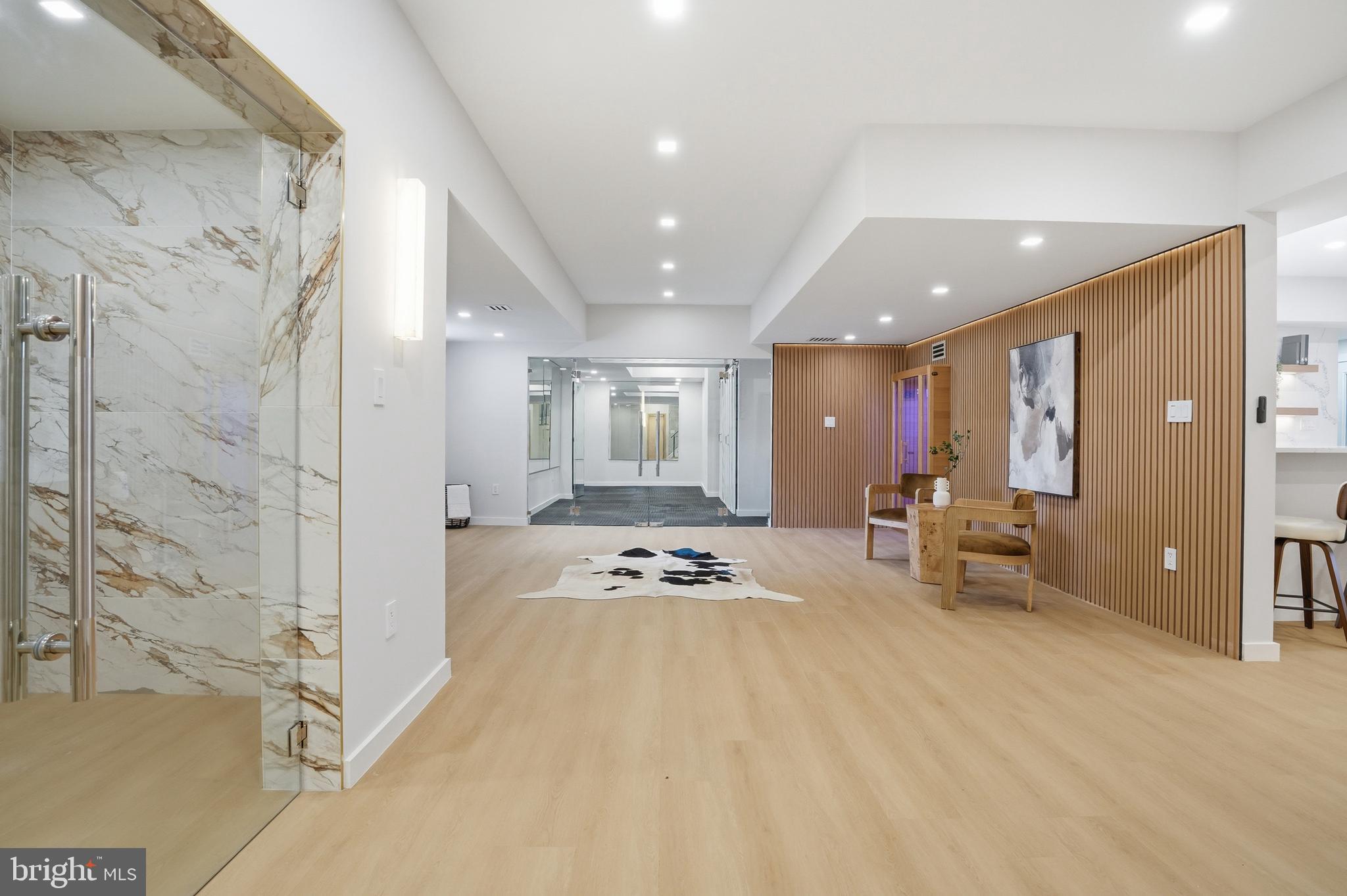 BASIL COURT - Residential