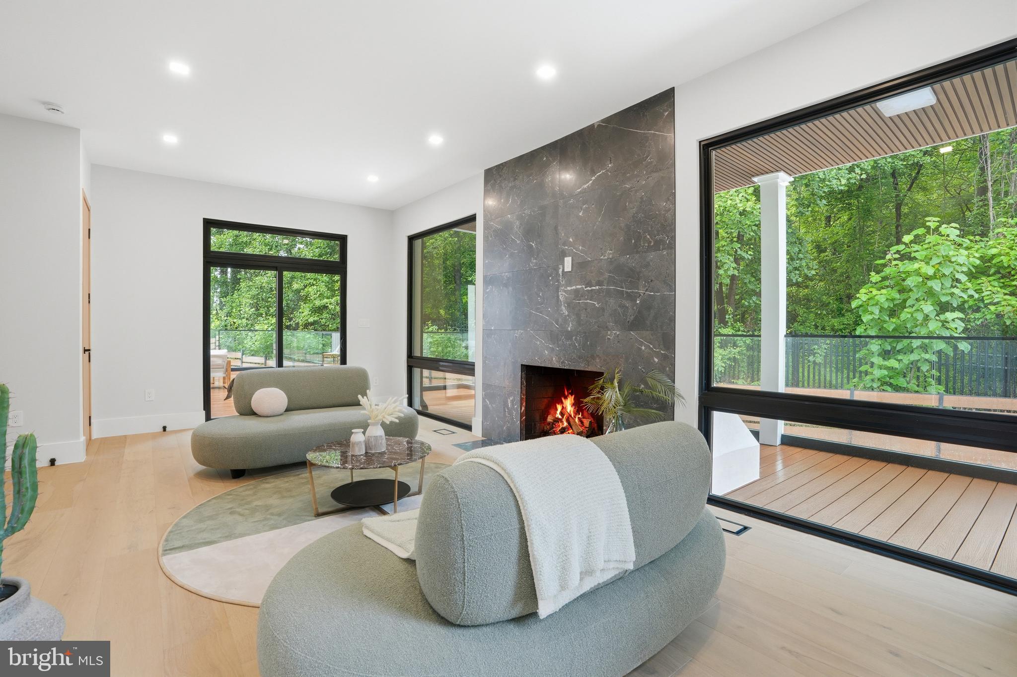 BASIL COURT - Residential