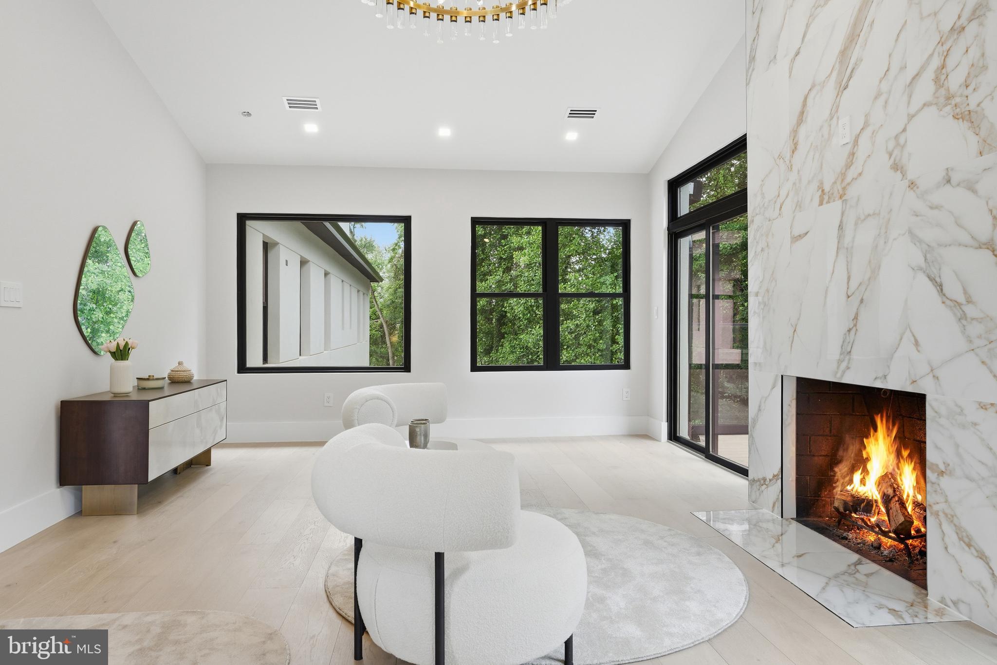 BASIL COURT - Residential