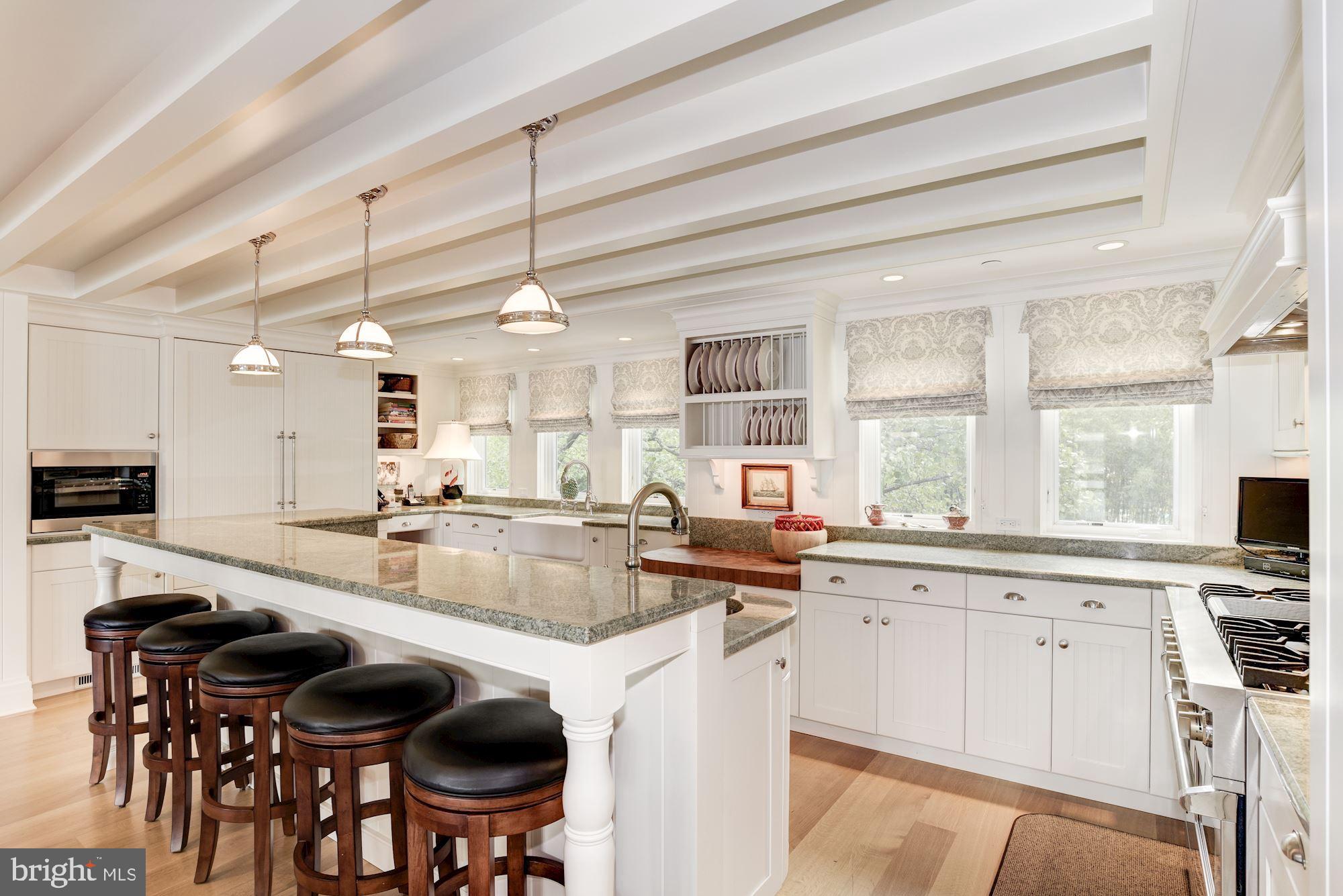 EASTPORT - Residential