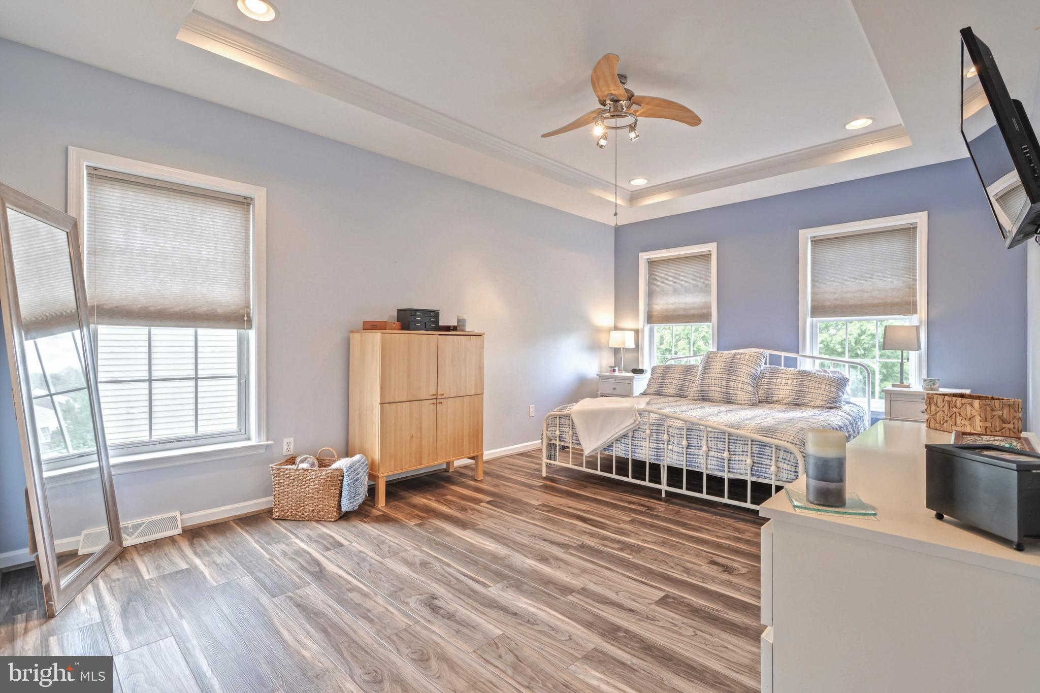 SAGE HILL - Residential