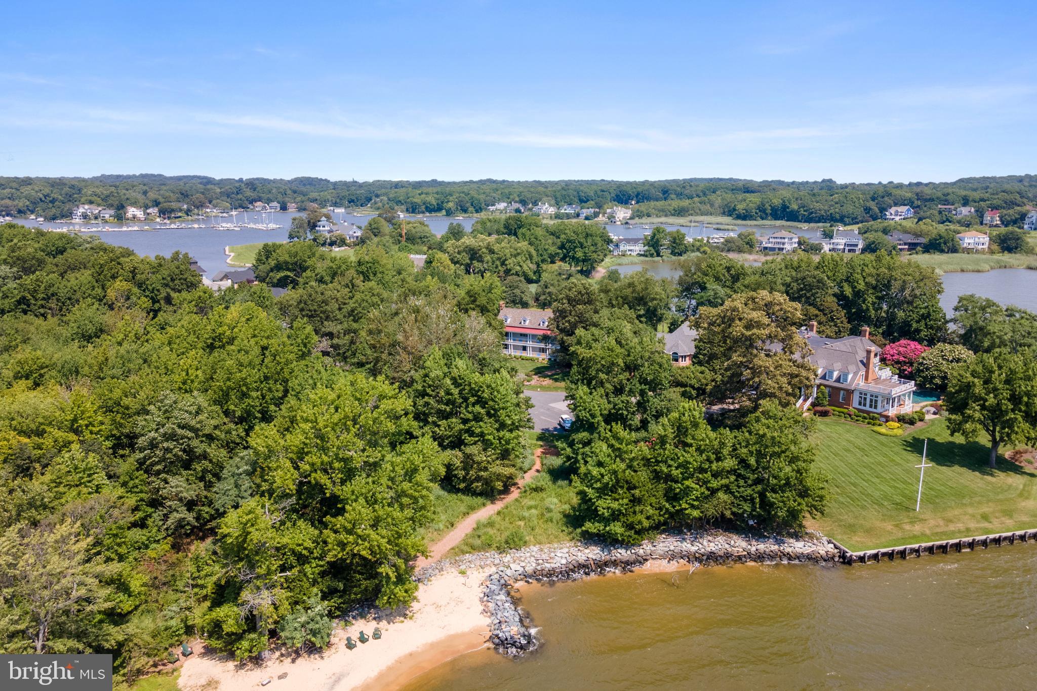 FISHING CREEK FARM - Residential
