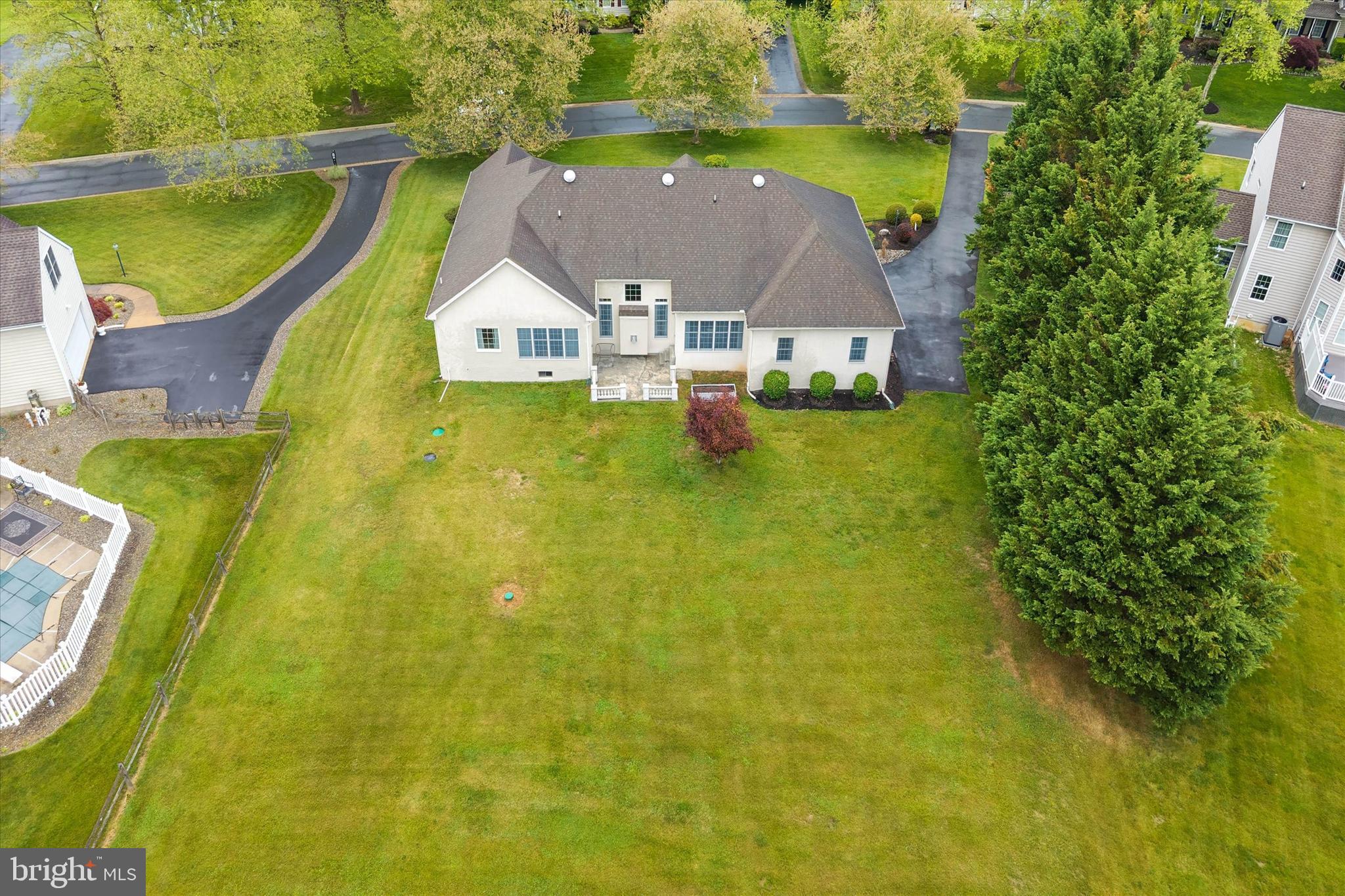 WESTSIDE HUNT - Residential