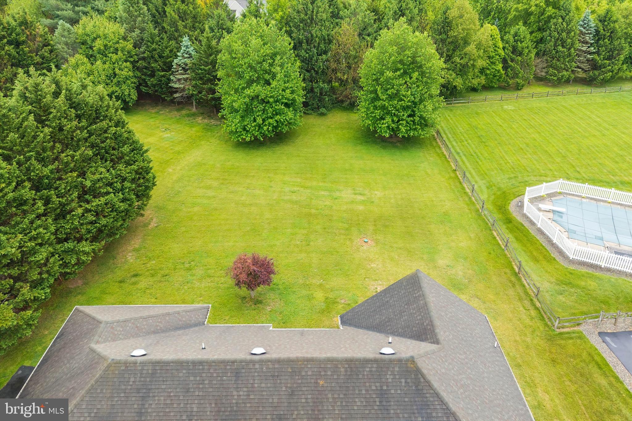 WESTSIDE HUNT - Residential