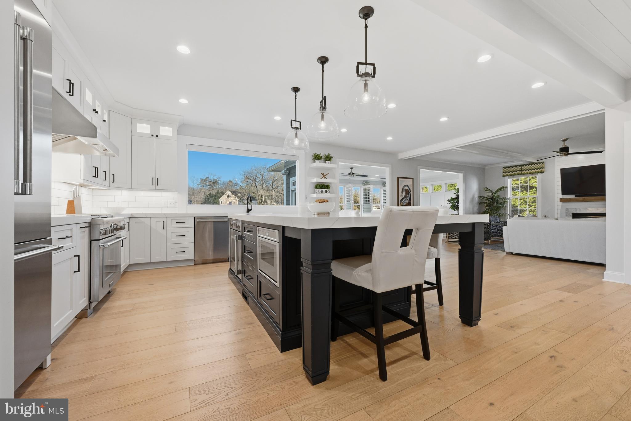 LOCH HAVEN - Residential