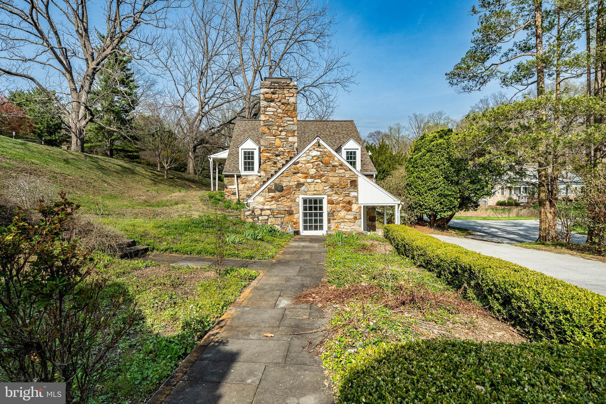 CEDARCROFT - Residential