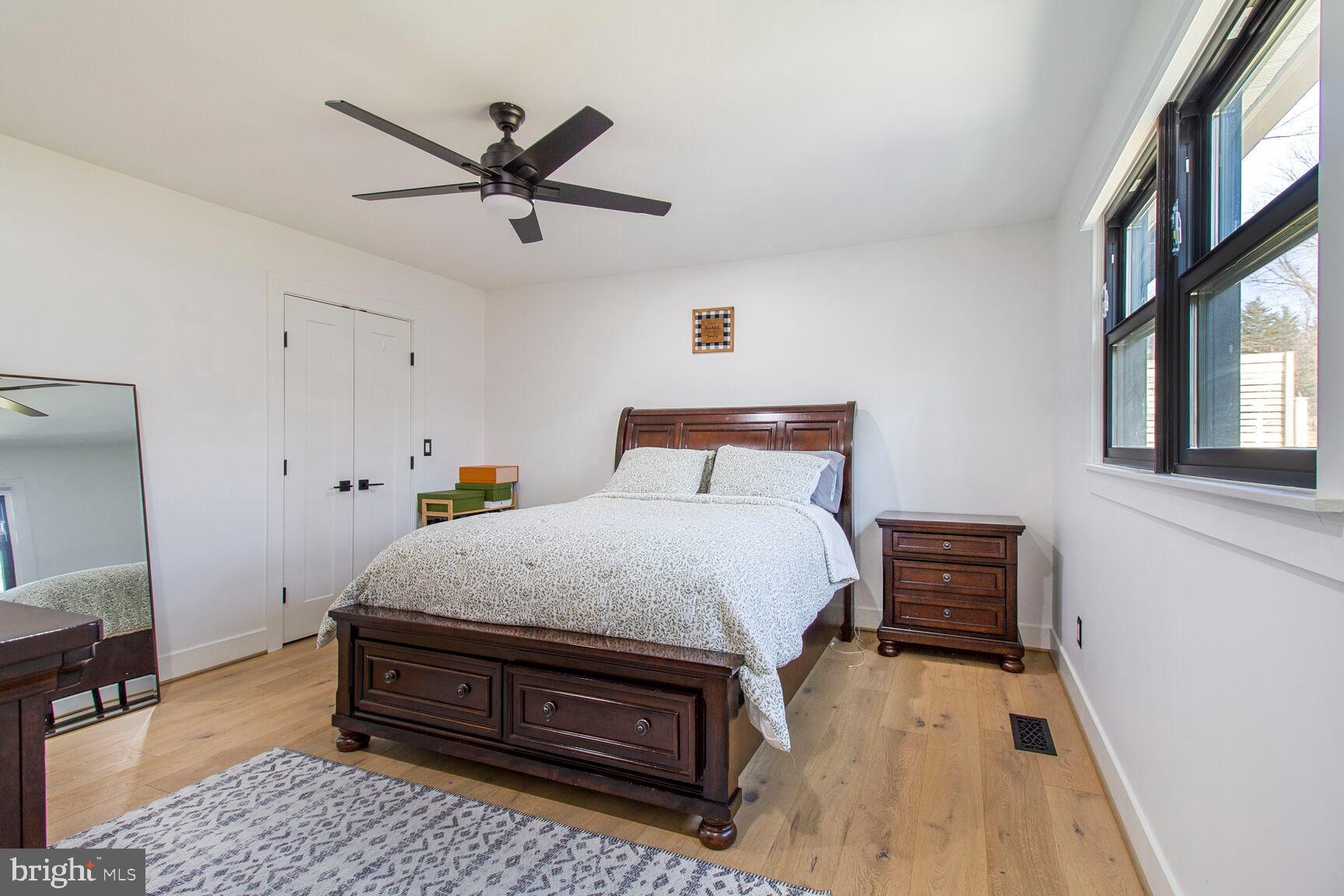 HAMMOND VILLAGE - Residential