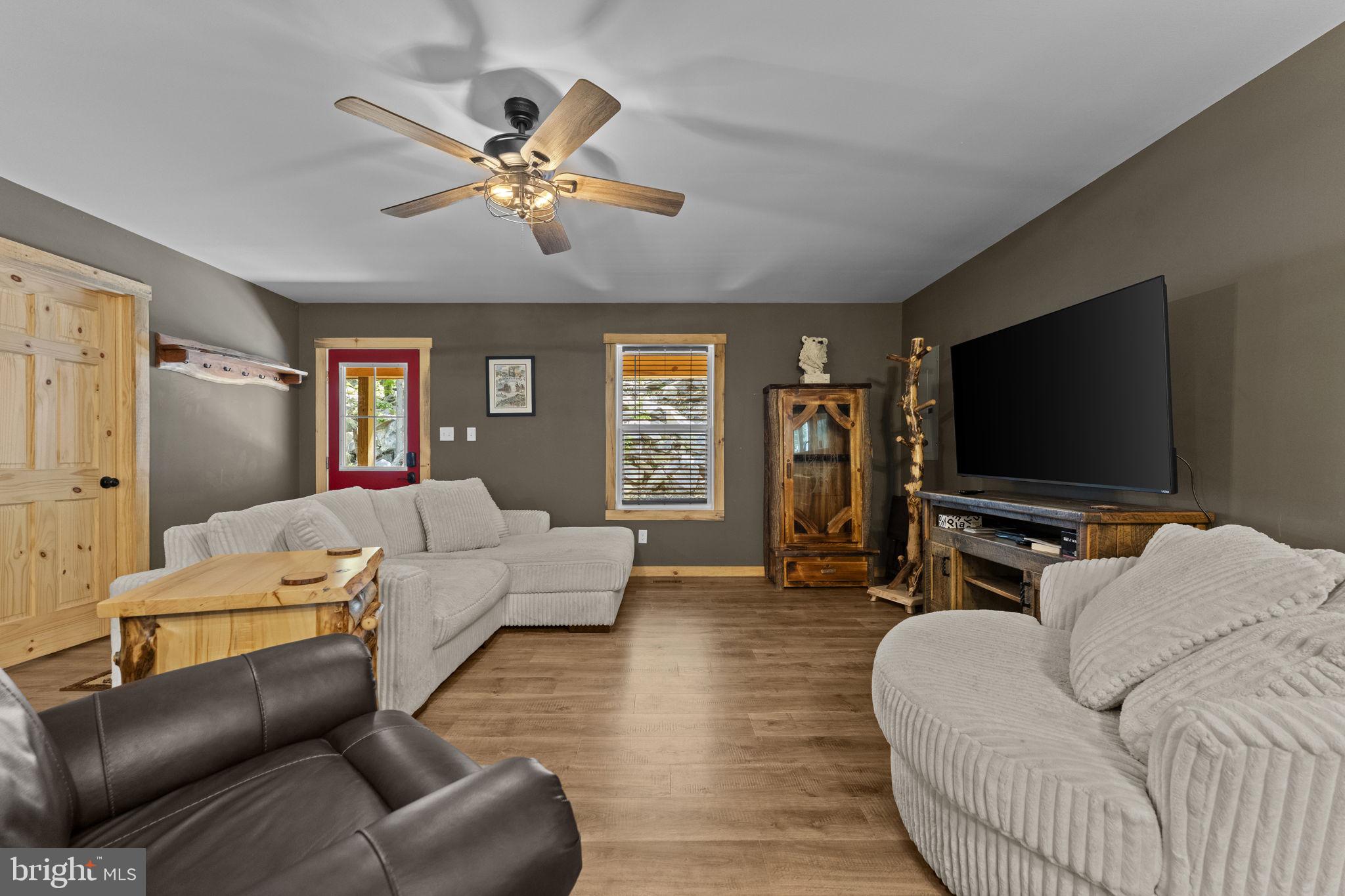 SHANNONDALE - Residential