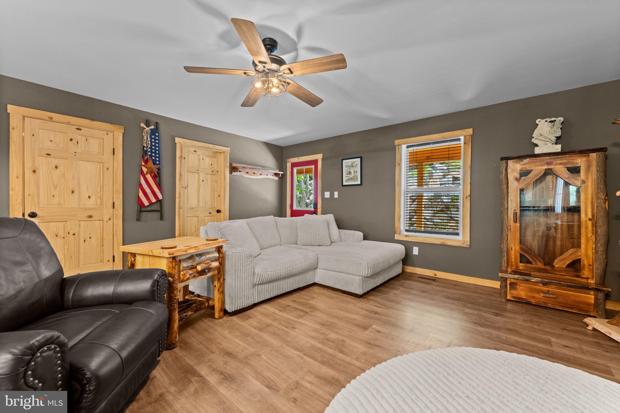 SHANNONDALE - Residential