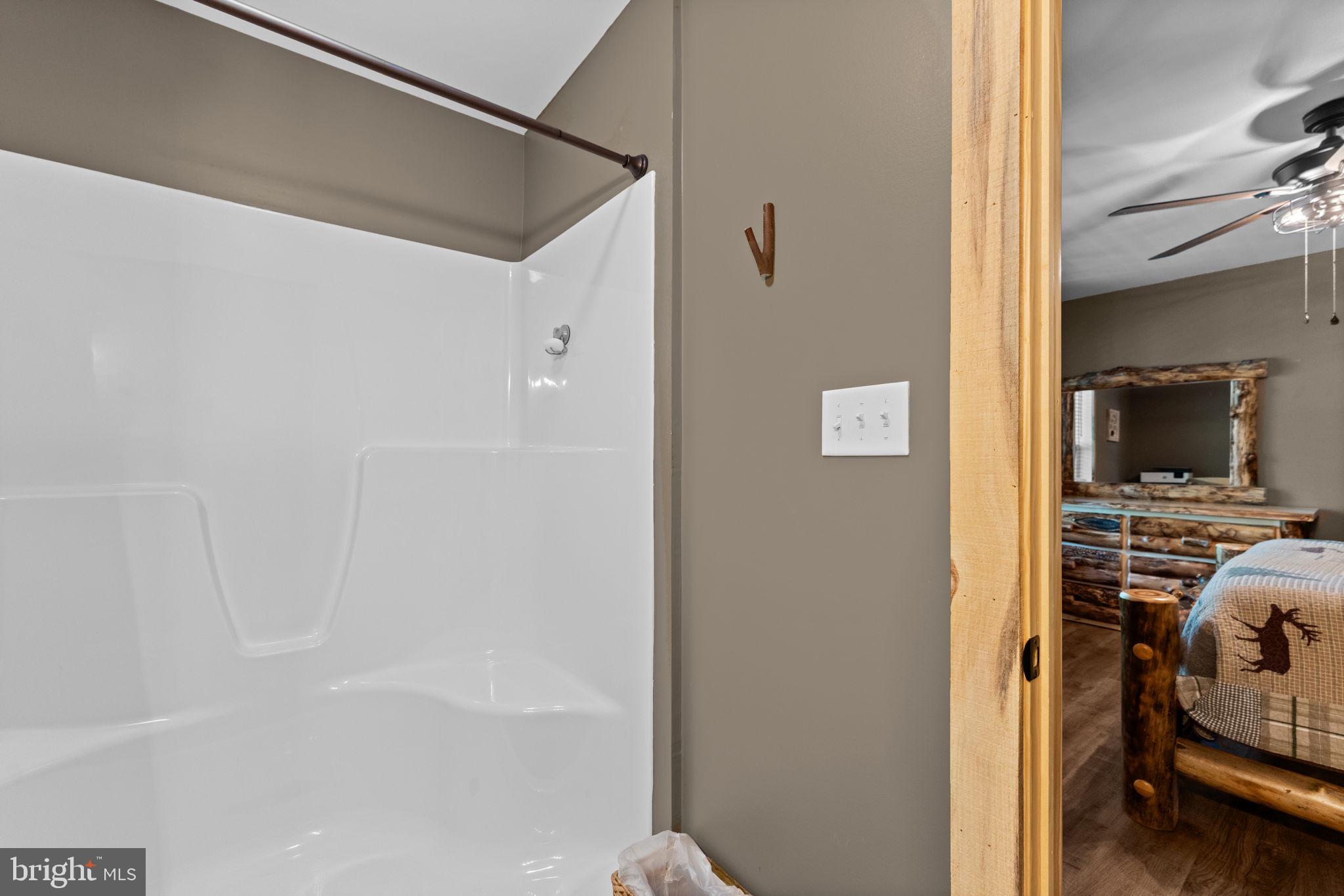 SHANNONDALE - Residential