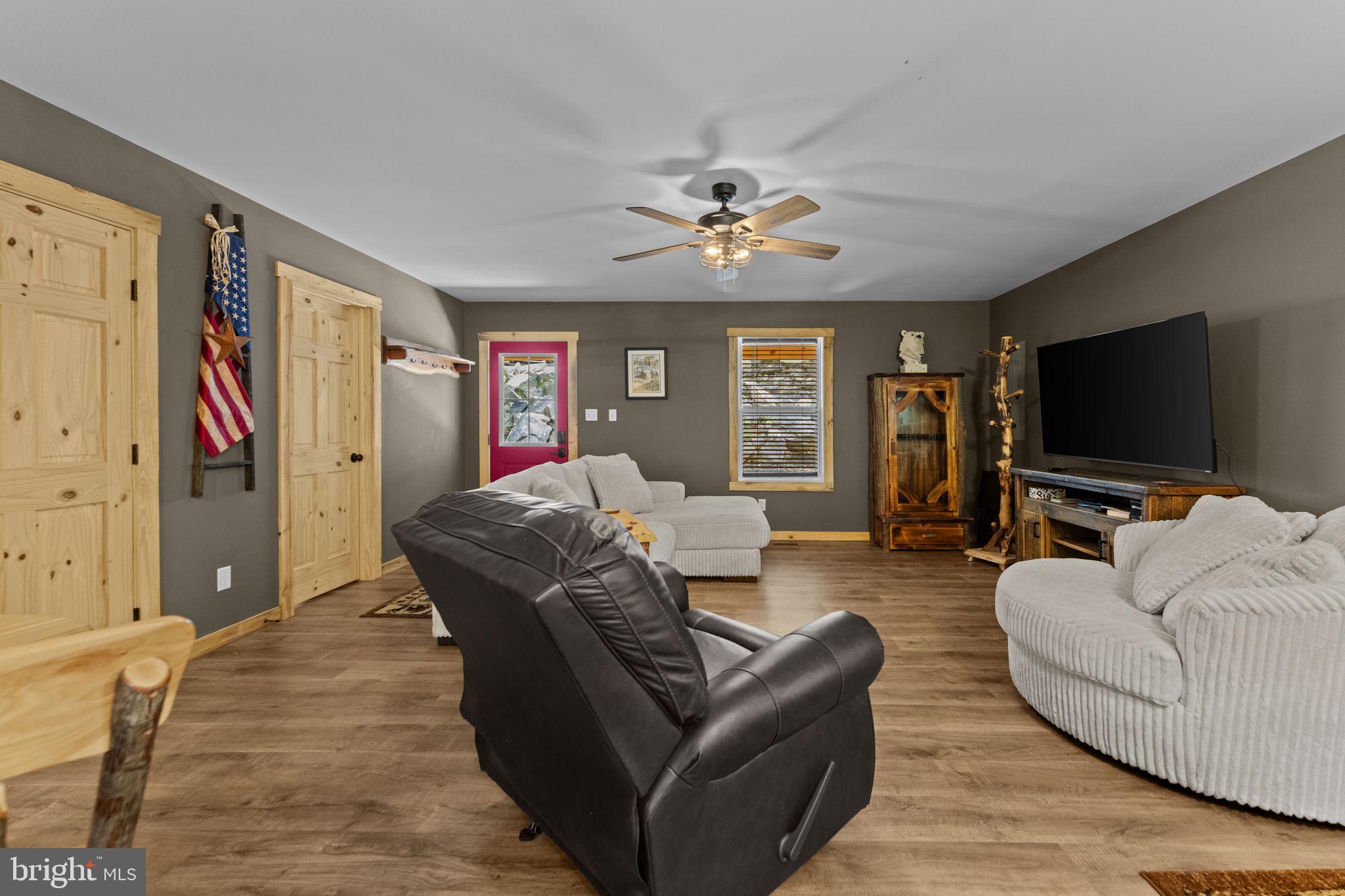 SHANNONDALE - Residential