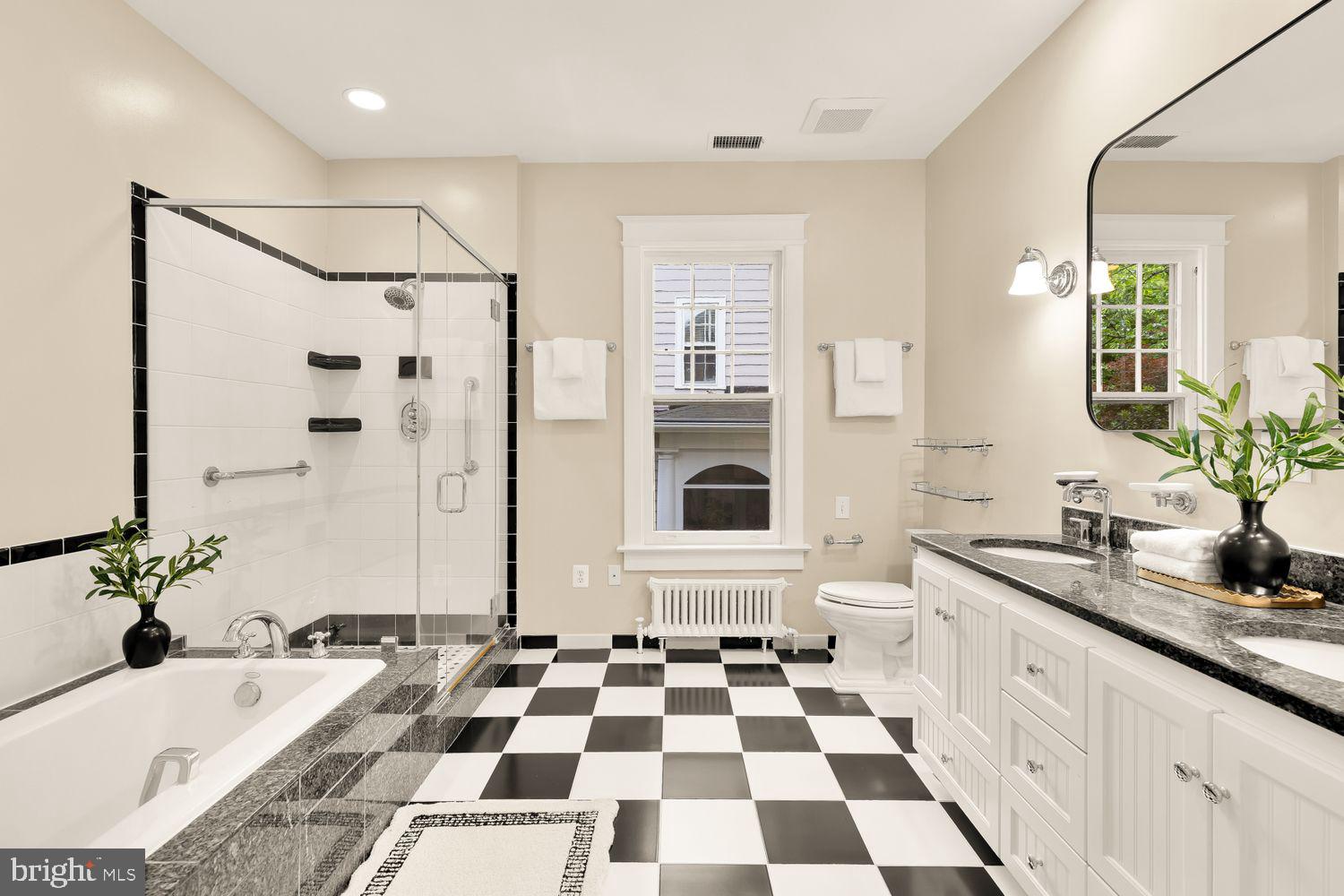 CHEVY CHASE - Residential