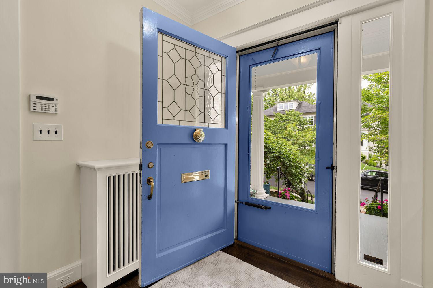 CHEVY CHASE - Residential