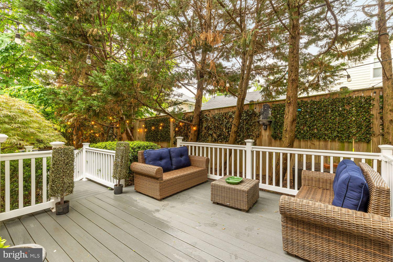 CHEVY CHASE - Residential