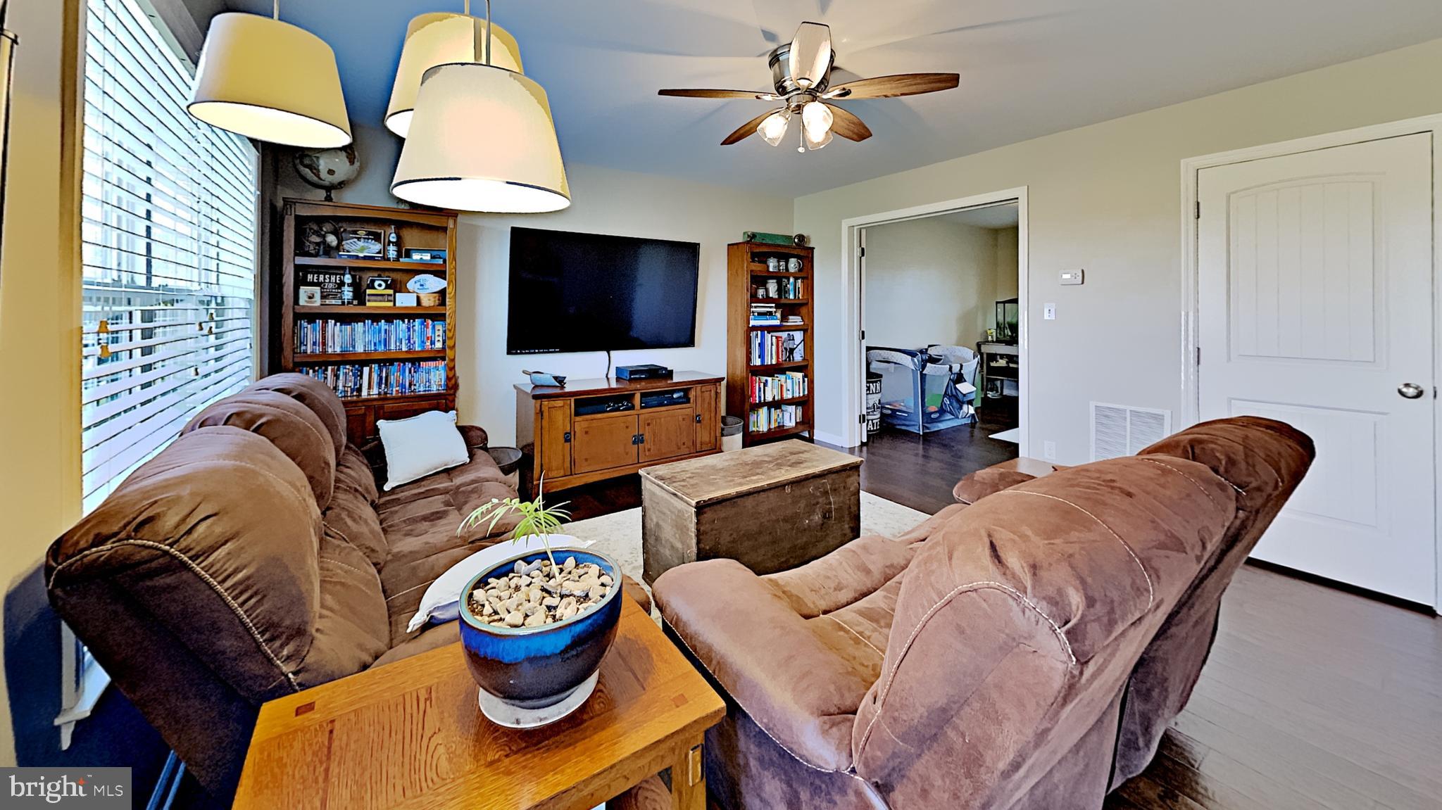 TOWNSEDGE - Residential