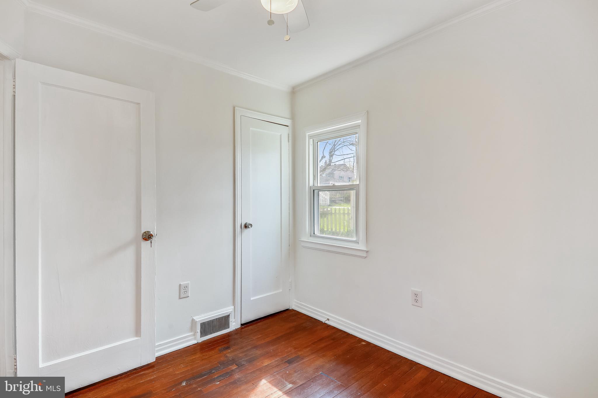 VEIRS MILL VILLAGE - Residential