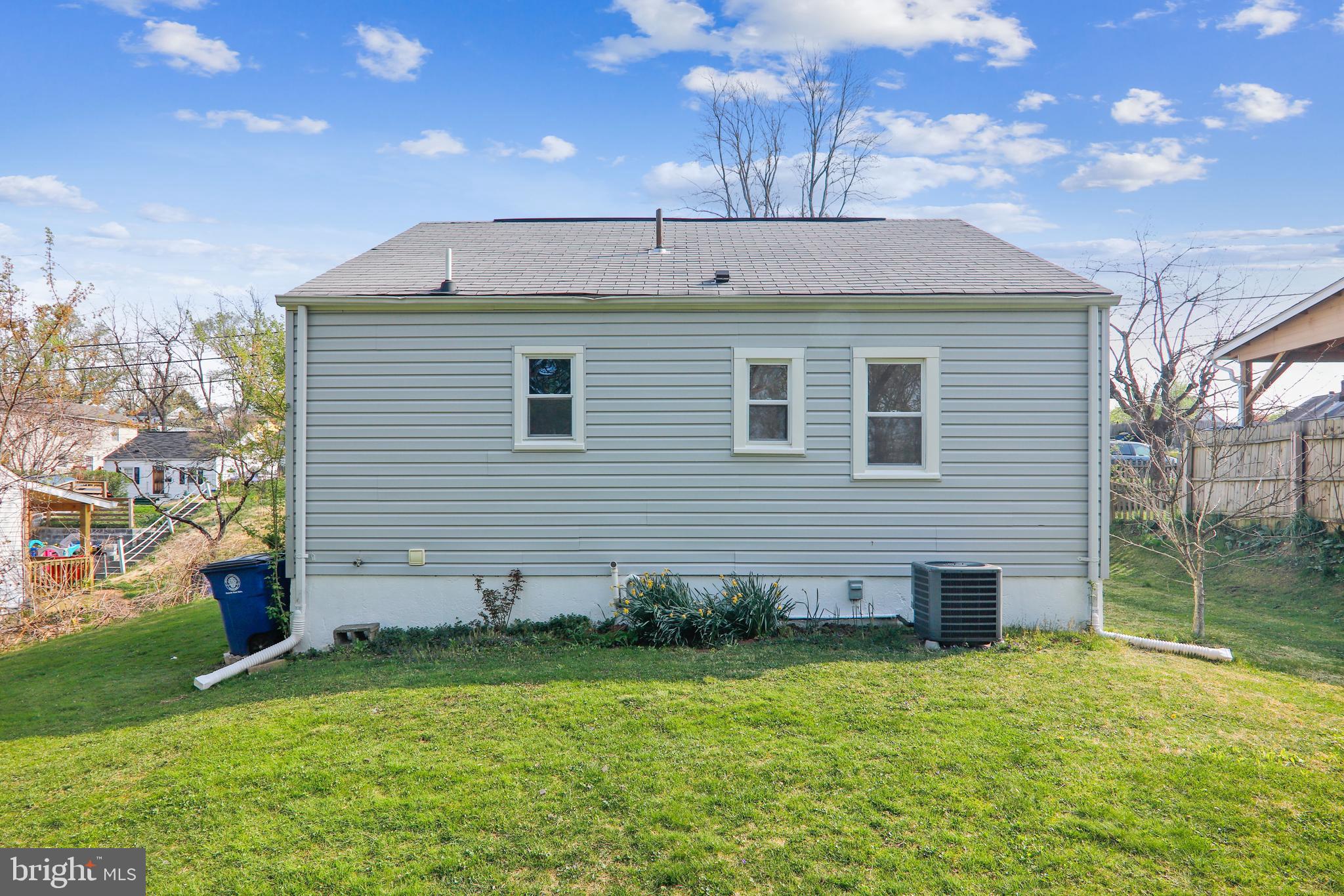 VEIRS MILL VILLAGE - Residential