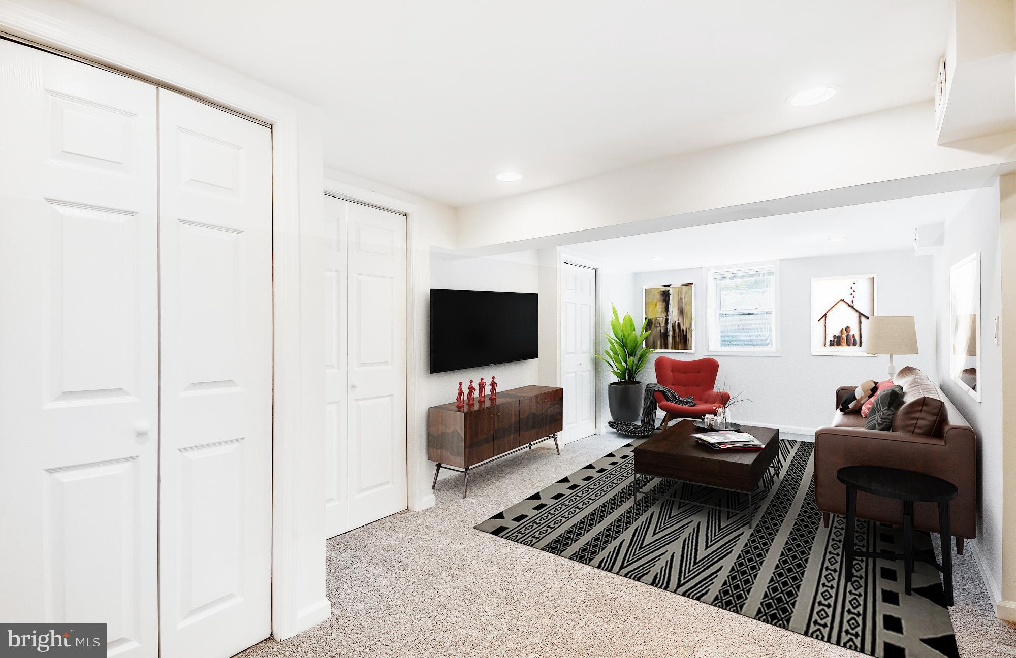 VEIRS MILL VILLAGE - Residential