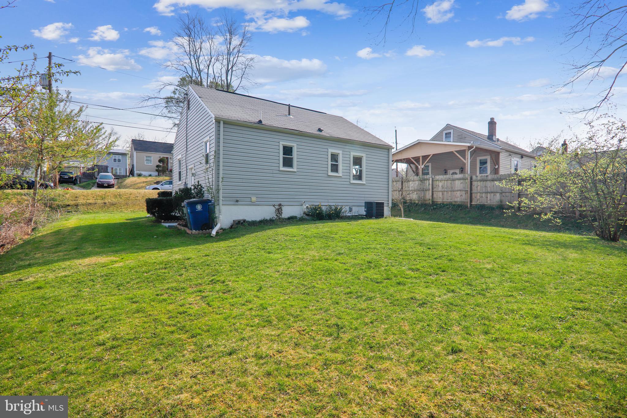 VEIRS MILL VILLAGE - Residential