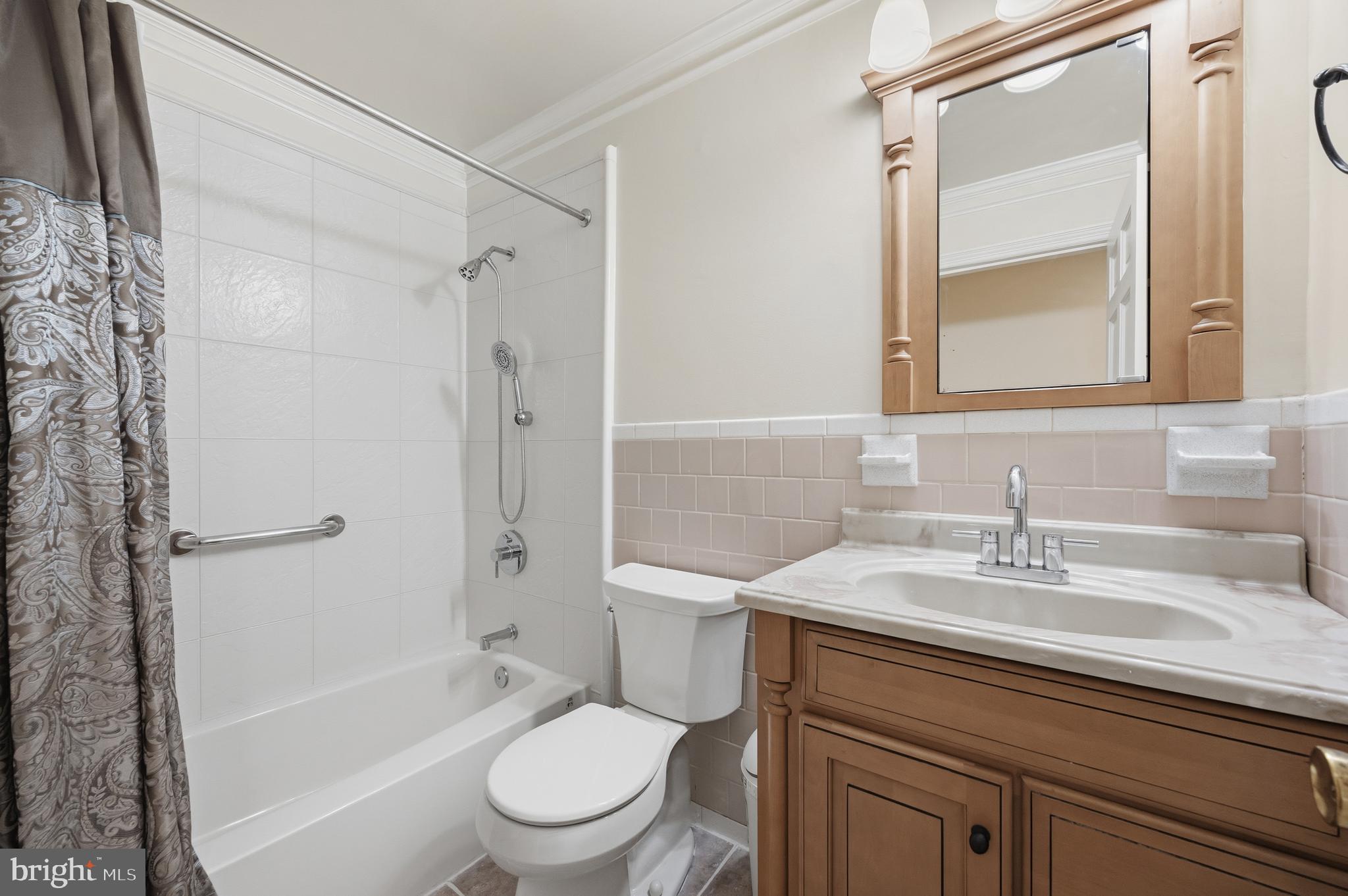 HAWTHORNE - Residential
