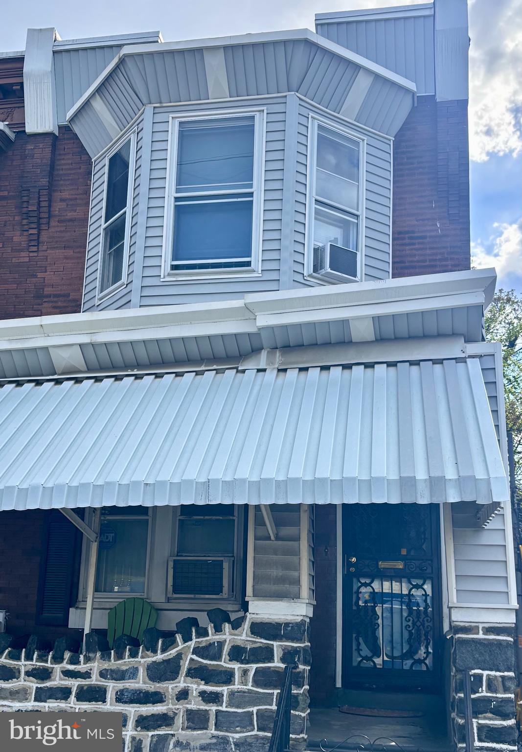 Fantastic opportunity for owner-occupants or investors! This must-see 3-bedroom, 1-bathroom row home features a newer heating system, hot water tank, and upgraded kitchen, all move-in ready. Conveniently located near major transportation and shopping hubs, it requires only minor work to convert into a rental, with similar homes in the area earning $1,600 to $1,800 per month. Alternatively, take advantage of its RM1 zoning to convert into a multifamily property. Either way, it’s a solid investment or a great choice for an owner-occupant looking to build equity. Sold as-is; the seller will make no repairs.