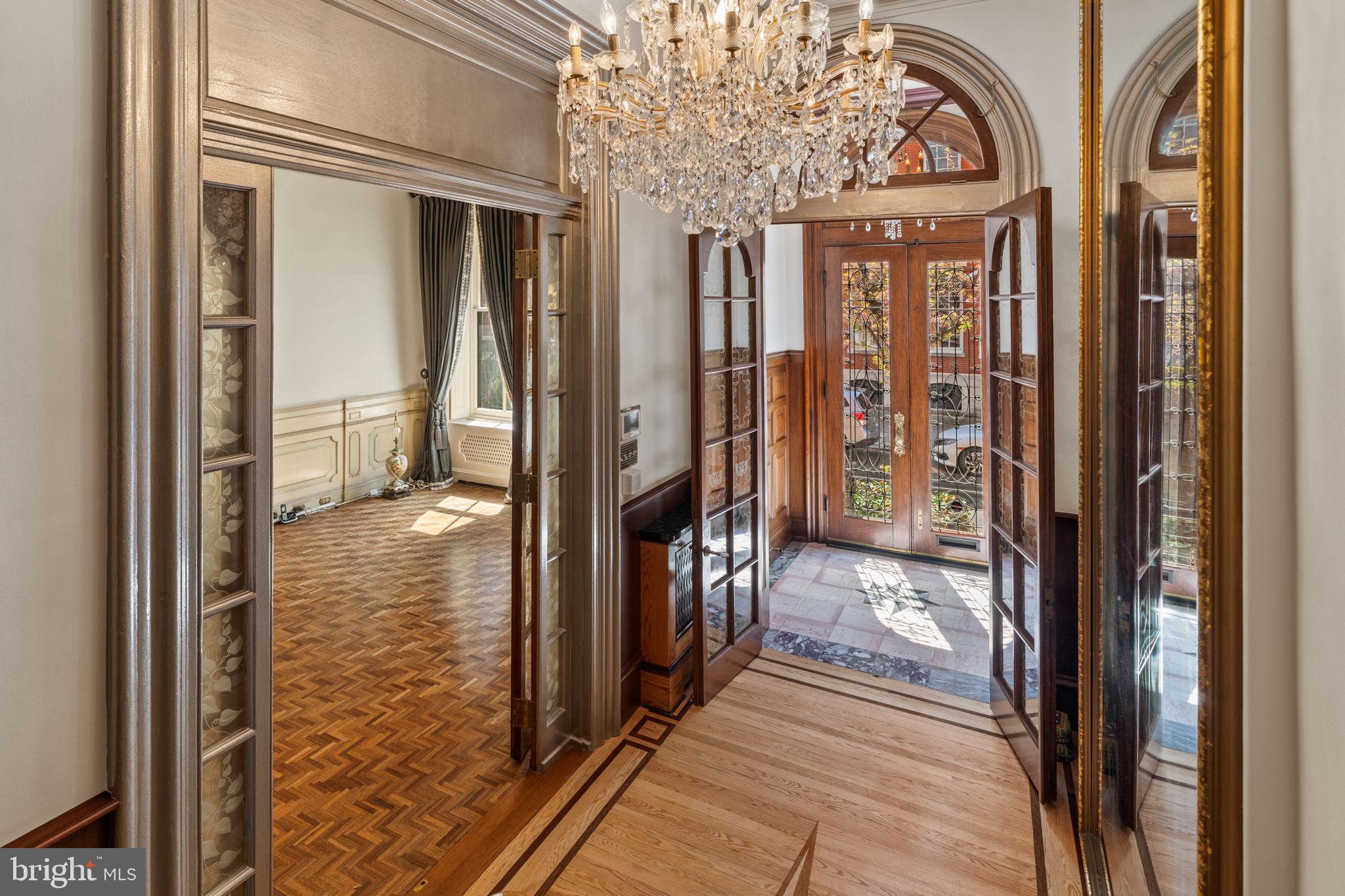 RITTENHOUSE SQUARE - Residential